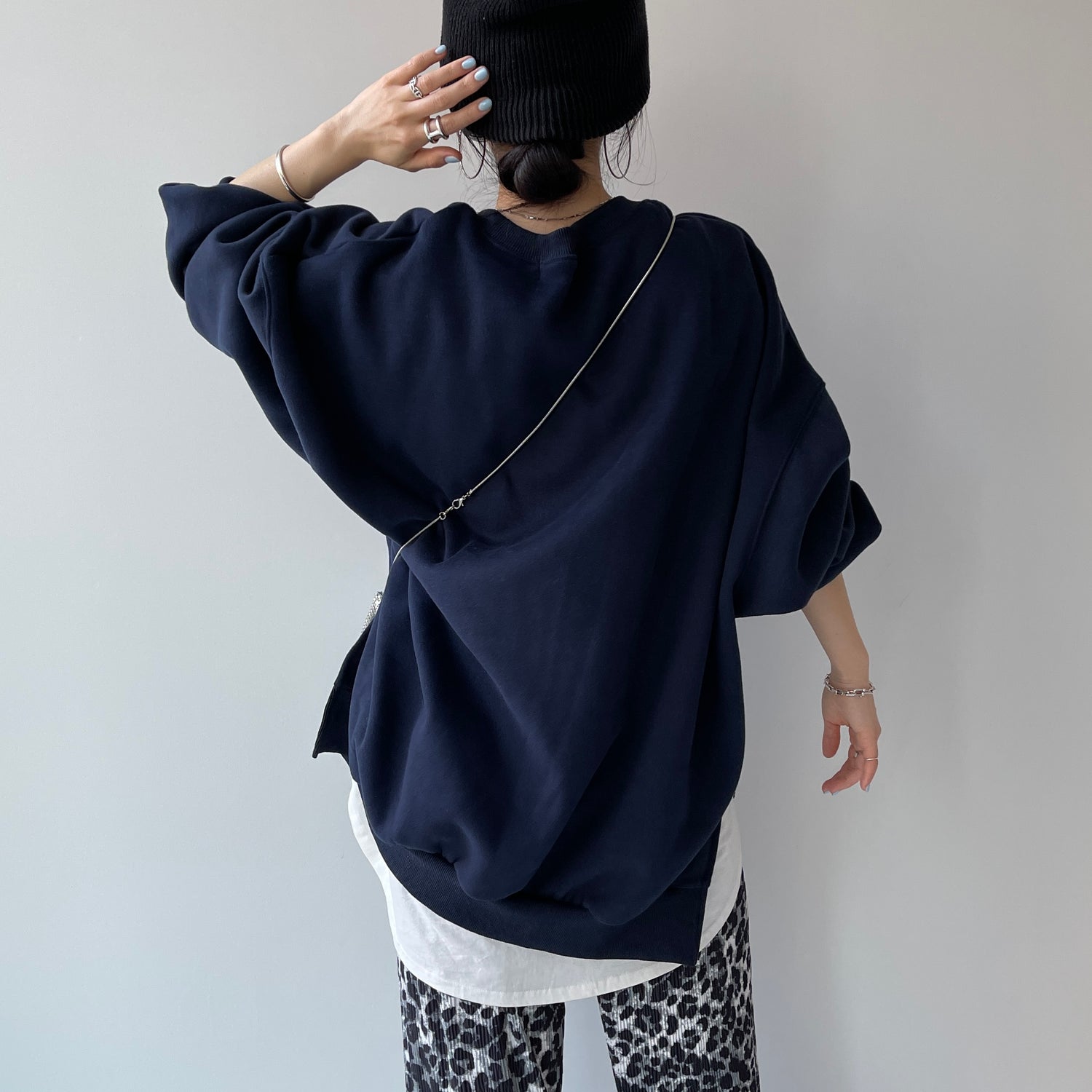 perfect silhouette super over sweat / navy