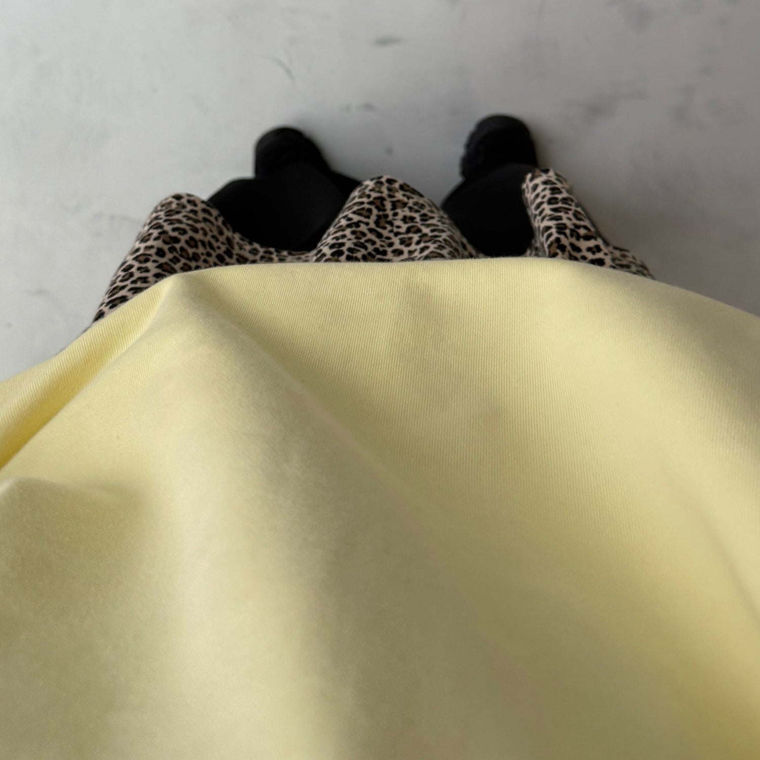 URAKE OSUMITSUKI sweat / light yellow