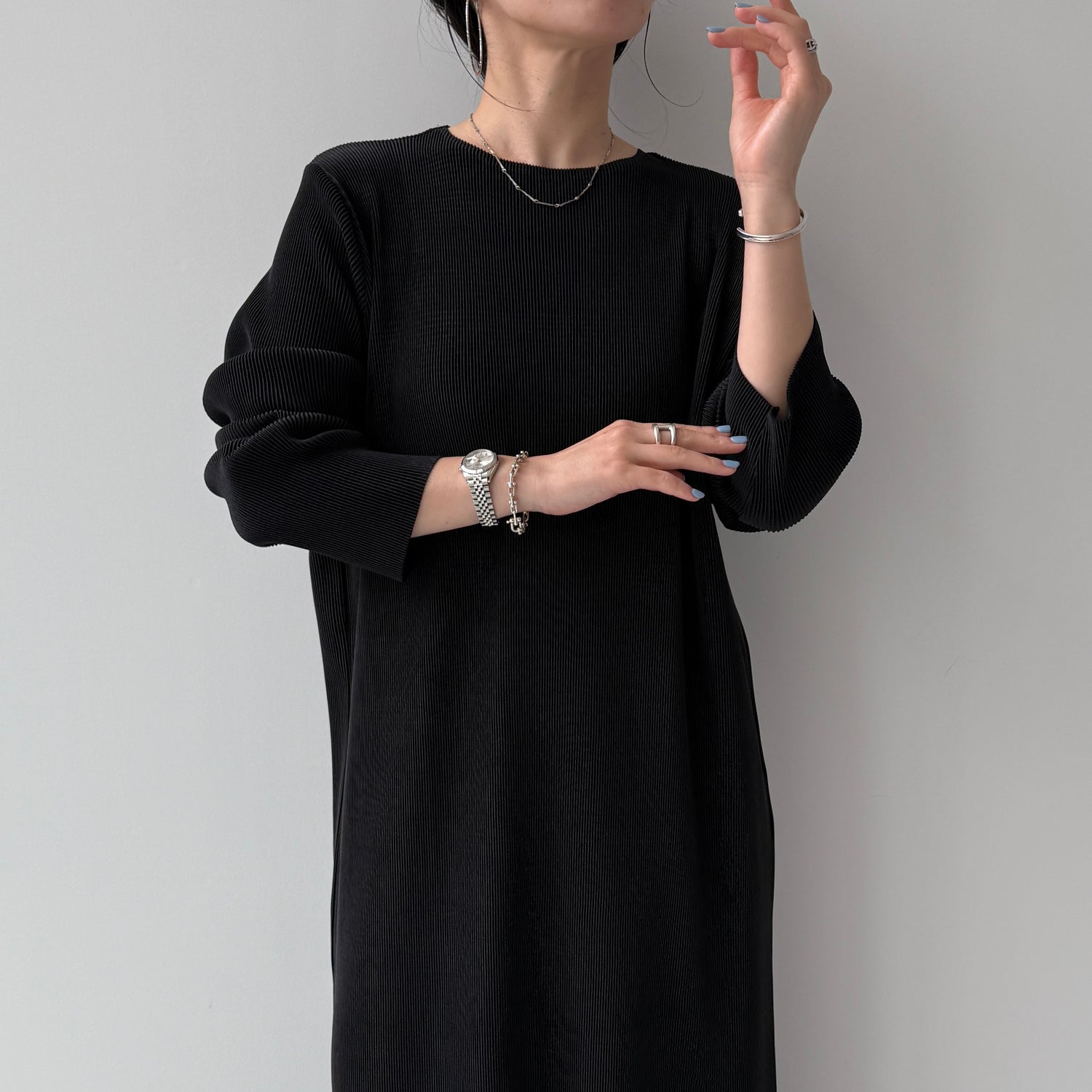 daily daily super stretch crew neck pleats one piece / navy [FREE or LONG]クルーネック