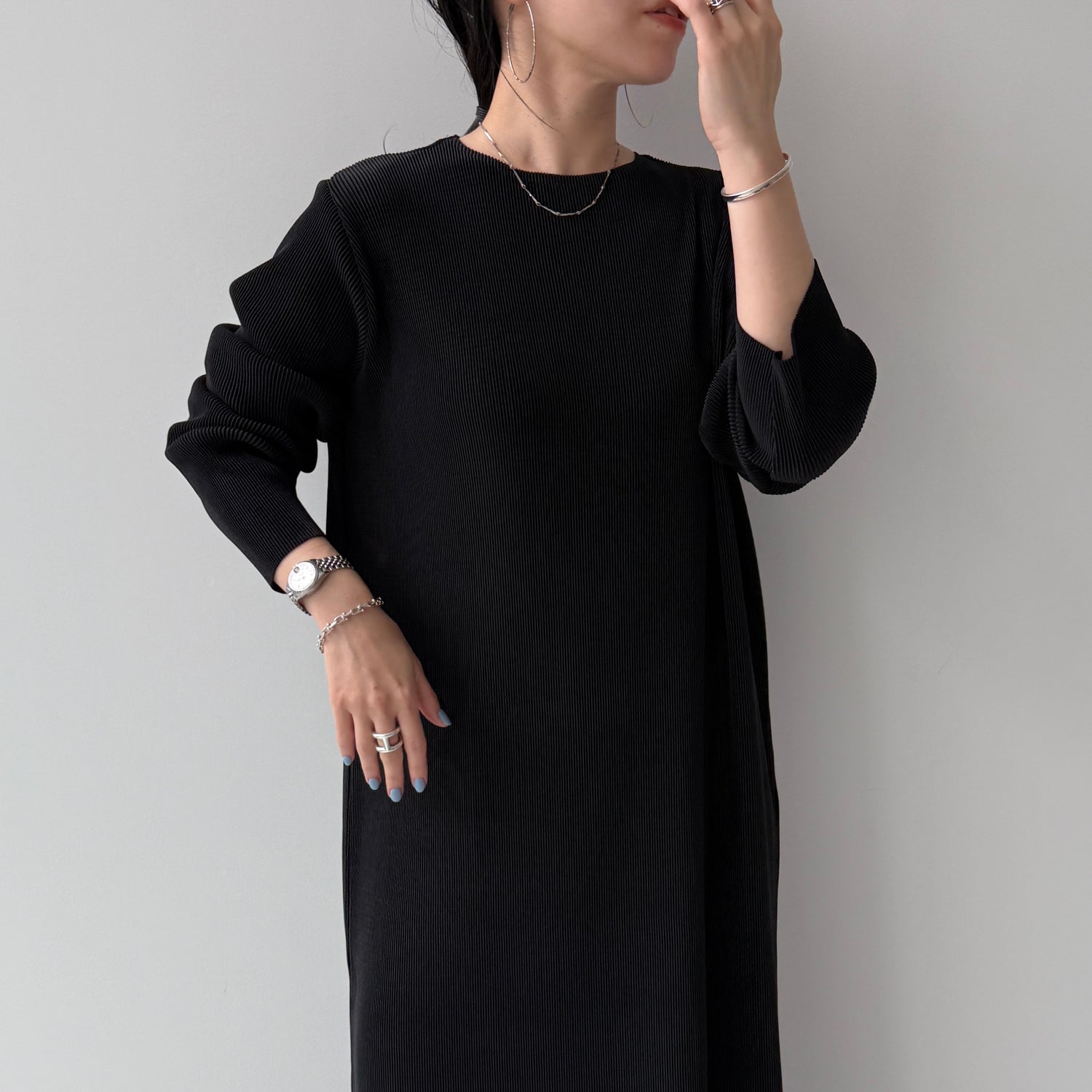 daily daily super stretch crew neck pleats one piece / navy [FREE or LONG]クルーネック