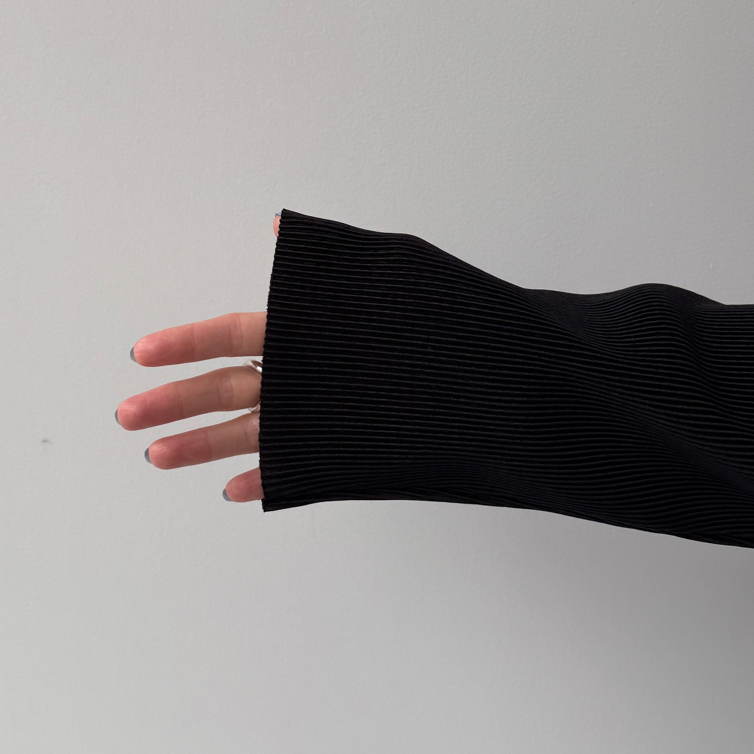 daily daily super stretch crew neck pleats one piece / navy [FREE or LONG]クルーネック