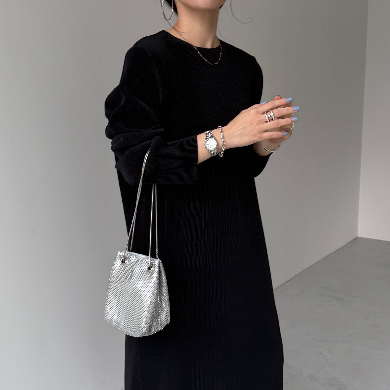 daily daily super stretch crew neck pleats one piece / black [FREE or LONG]クルーネック