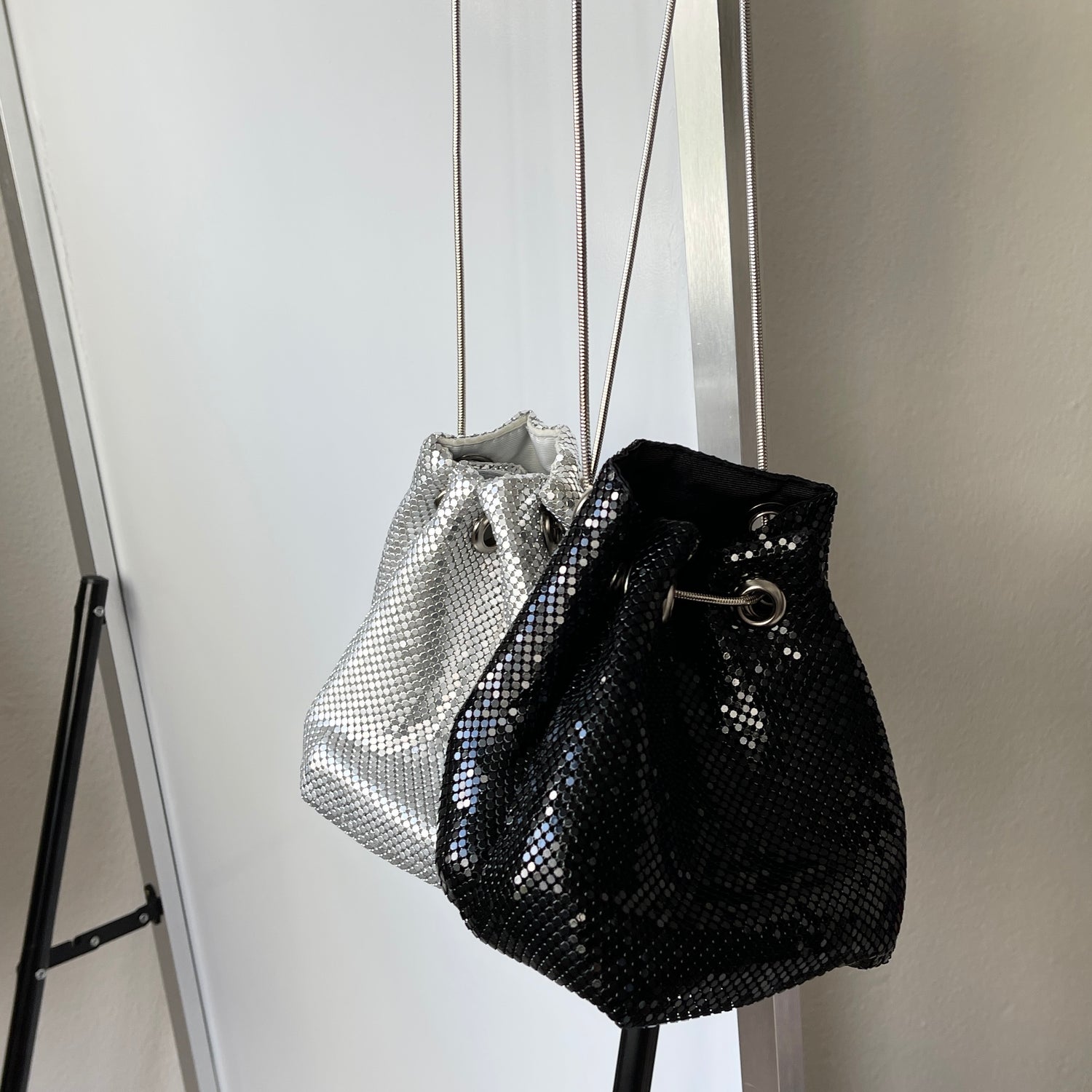 glitter disco mini bag / black