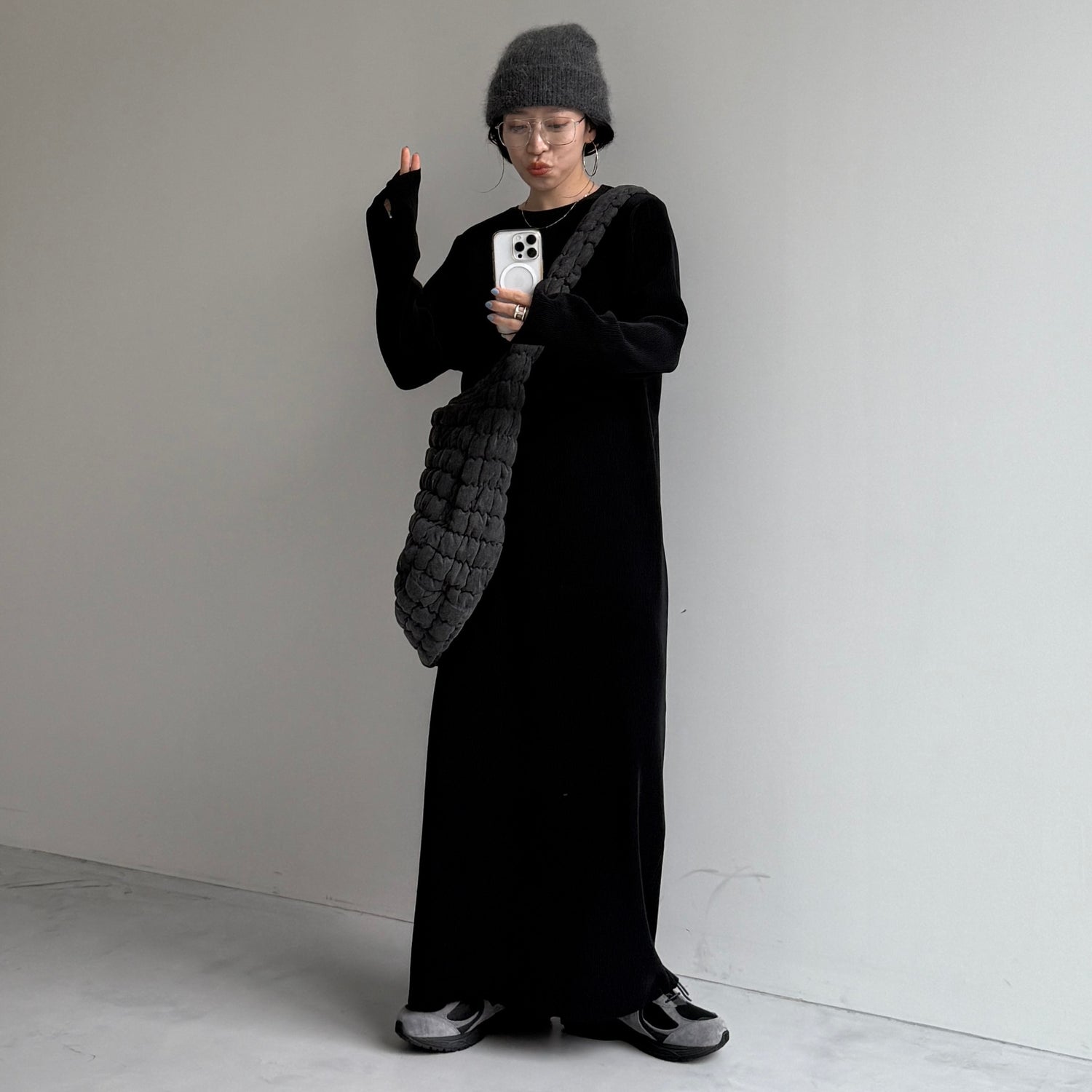 daily daily super stretch crew neck pleats one piece / black [FREE or LONG]クルーネック