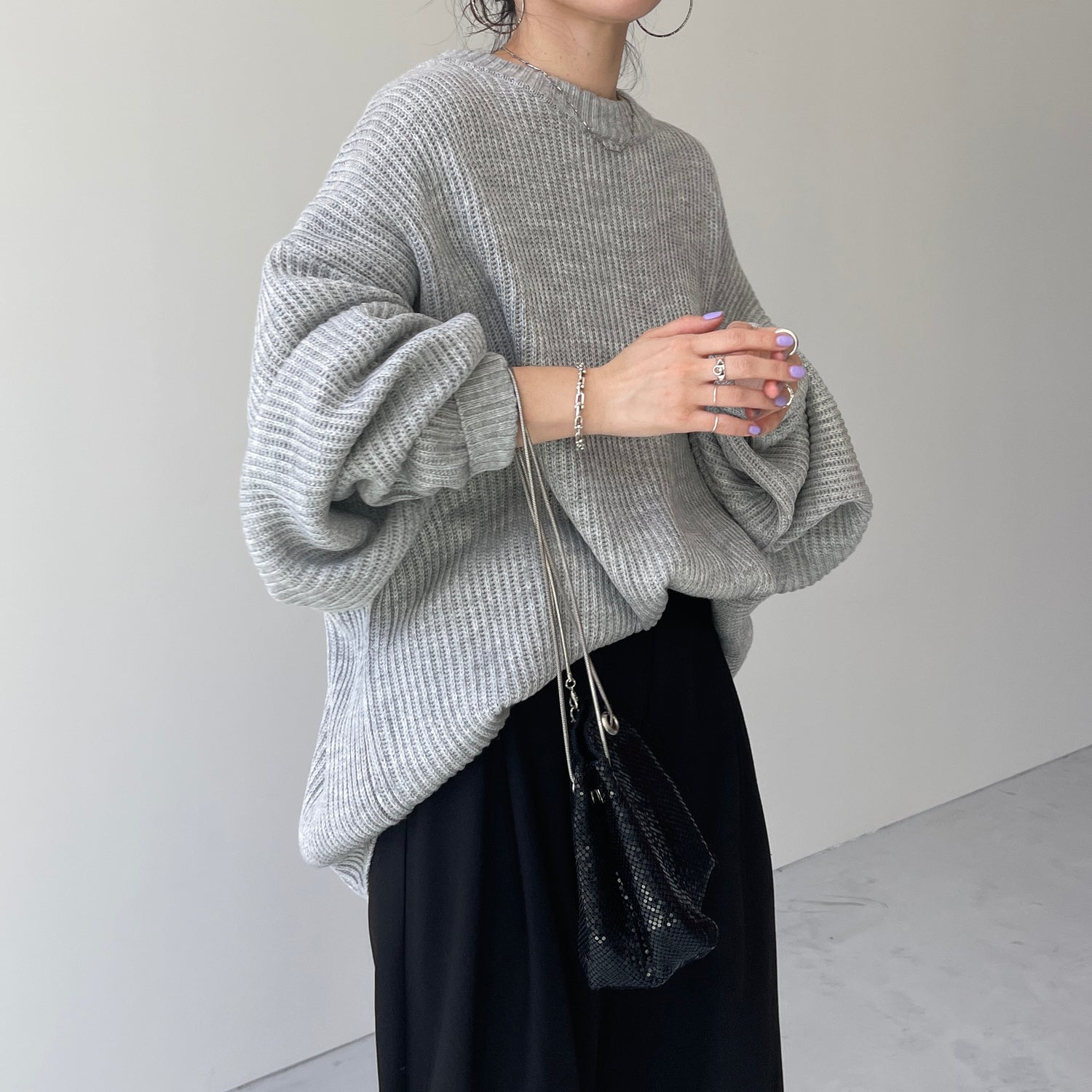 perfect silhouette super over knit / gray