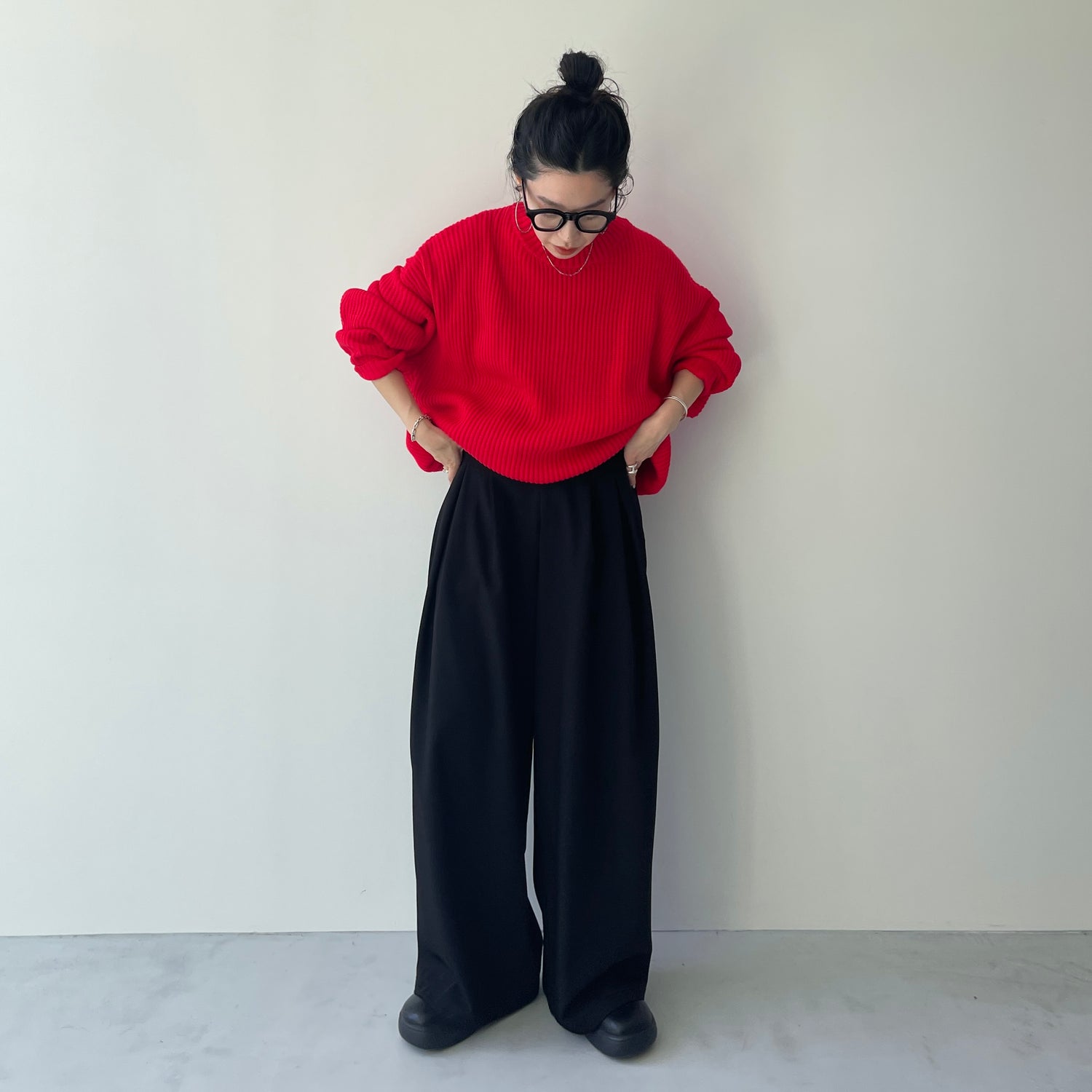 perfect silhouette super over knit / red