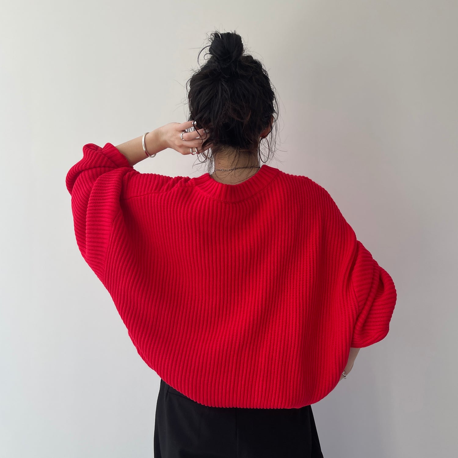 perfect silhouette super over knit / red