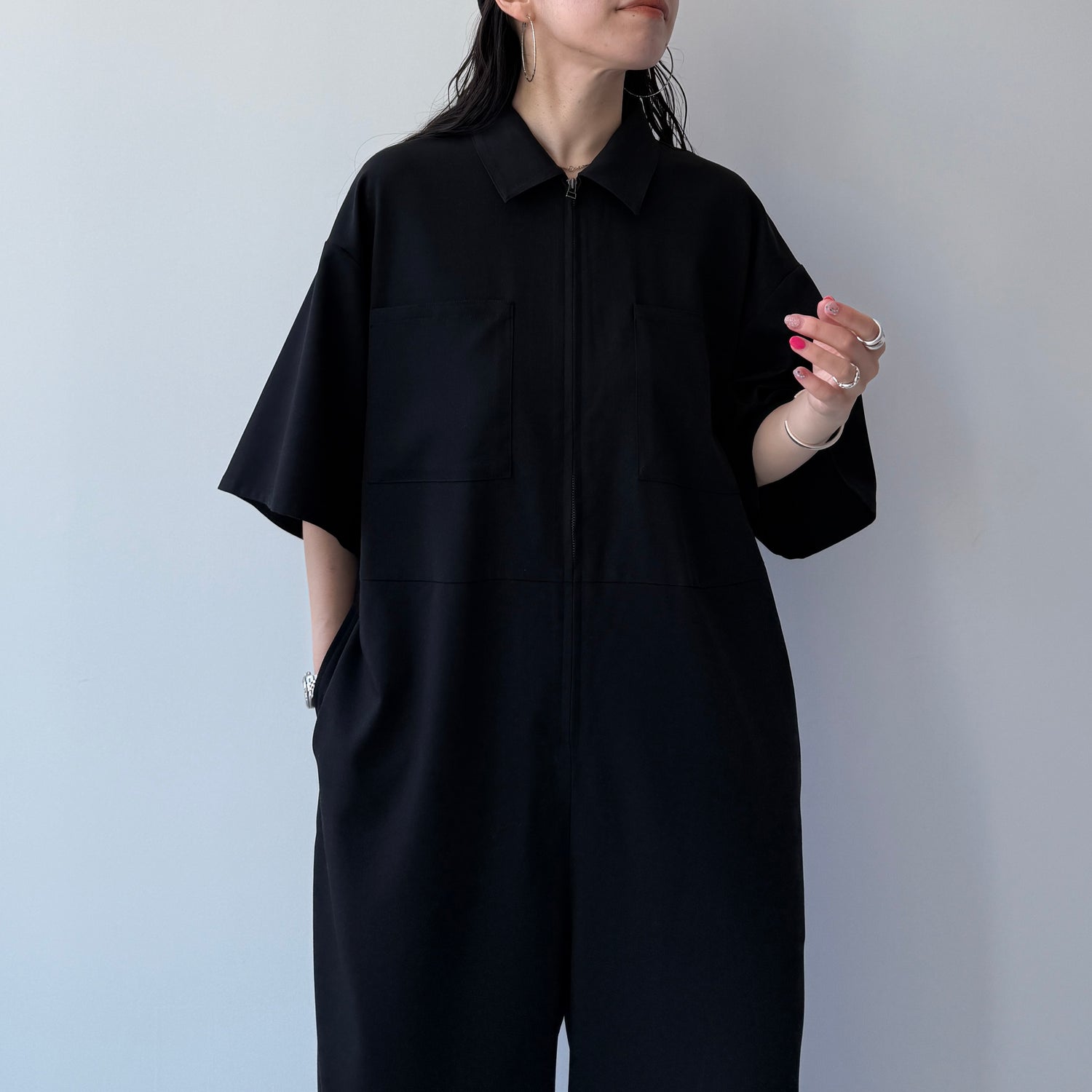 half sleeve zip all in one / black [2size]