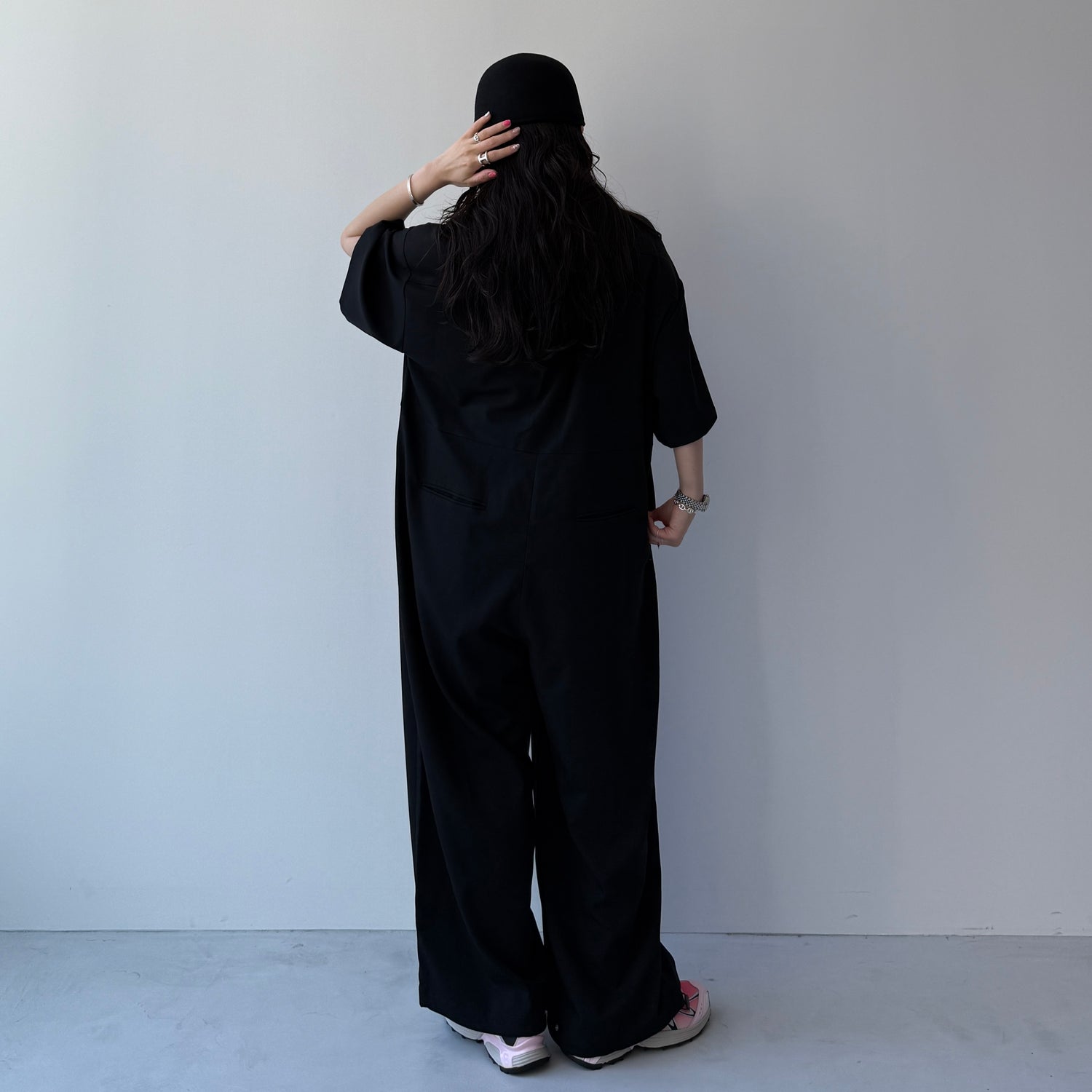 half sleeve zip all in one / black [2size]