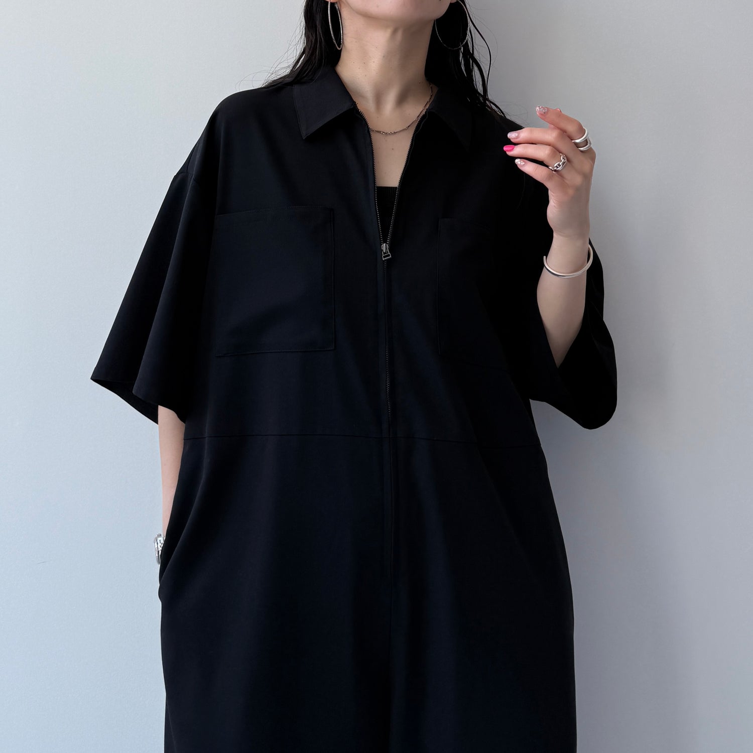 half sleeve zip all in one / black [2size]