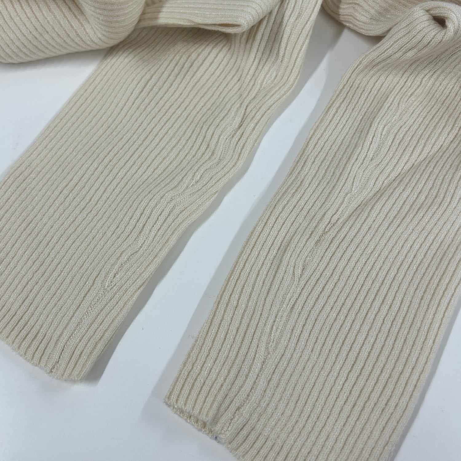 【SAMPLE】rib turtle knit / white