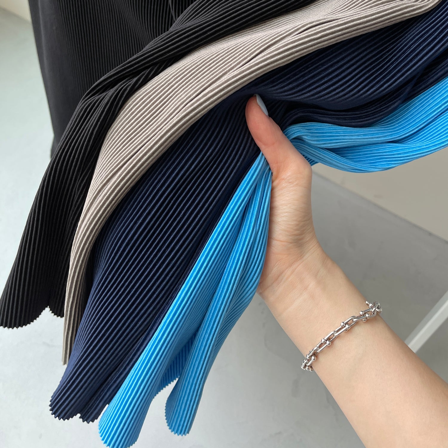 daily daily super stretch pleats one piece / blue [FREE or LONG]