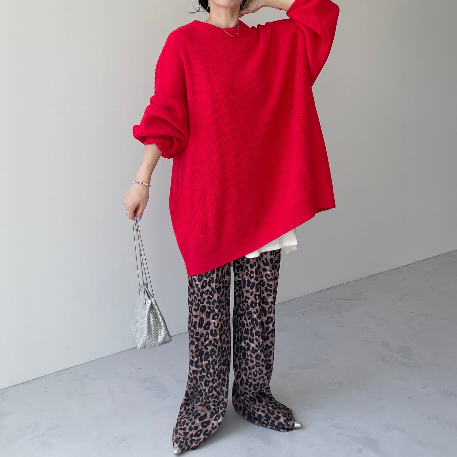 perfect silhouette super over knit / red