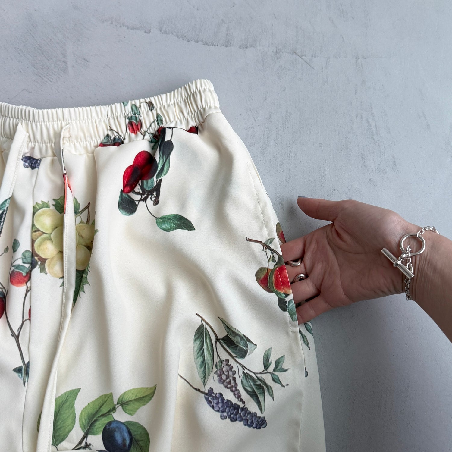 fruity pants / ivory