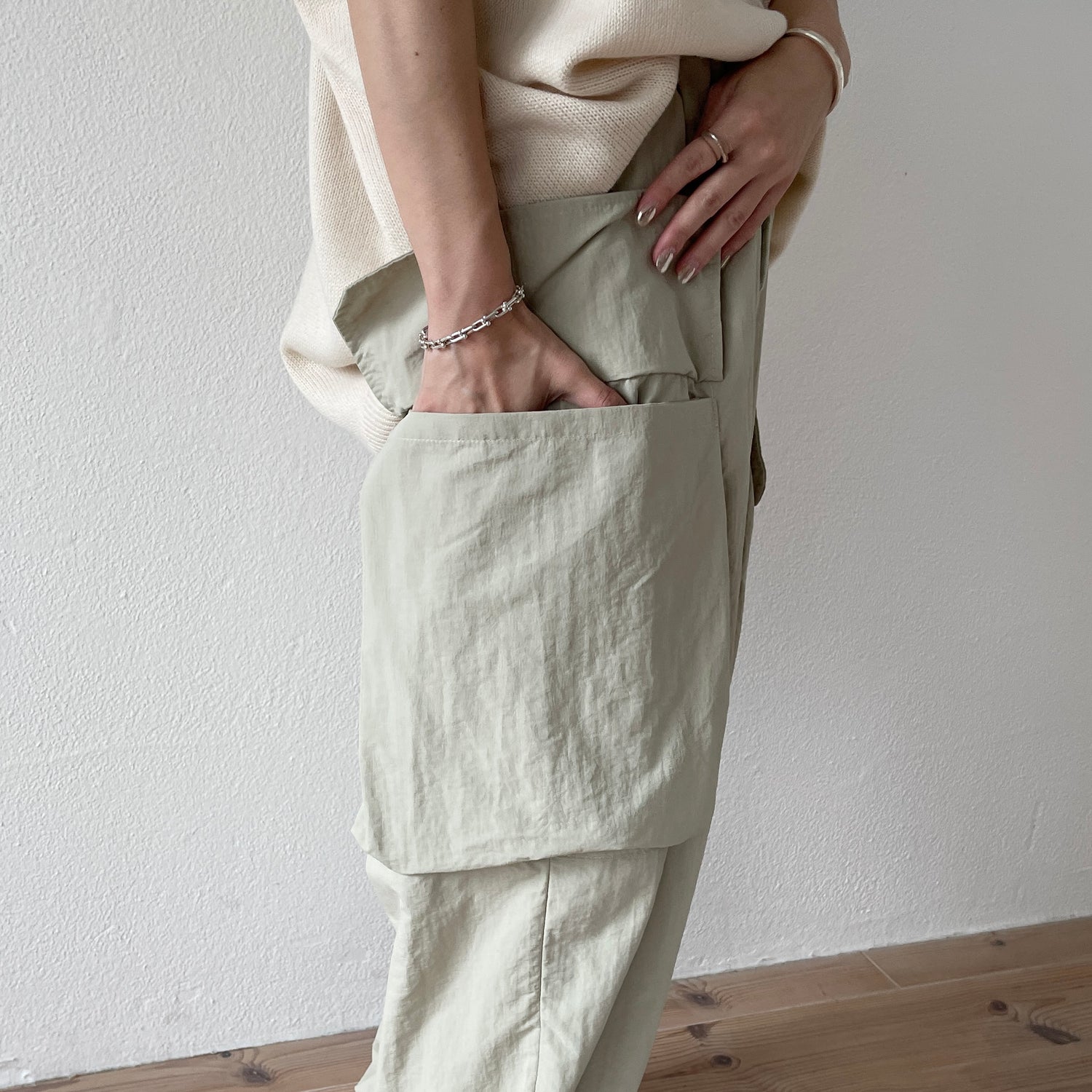 super loose cargo shaka pants / ivory