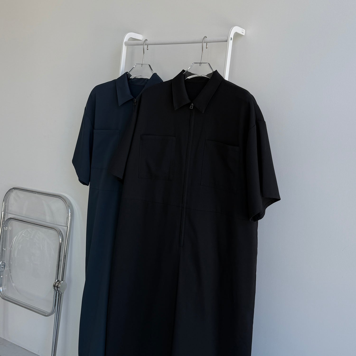 half sleeve zip all in one / black [2size]
