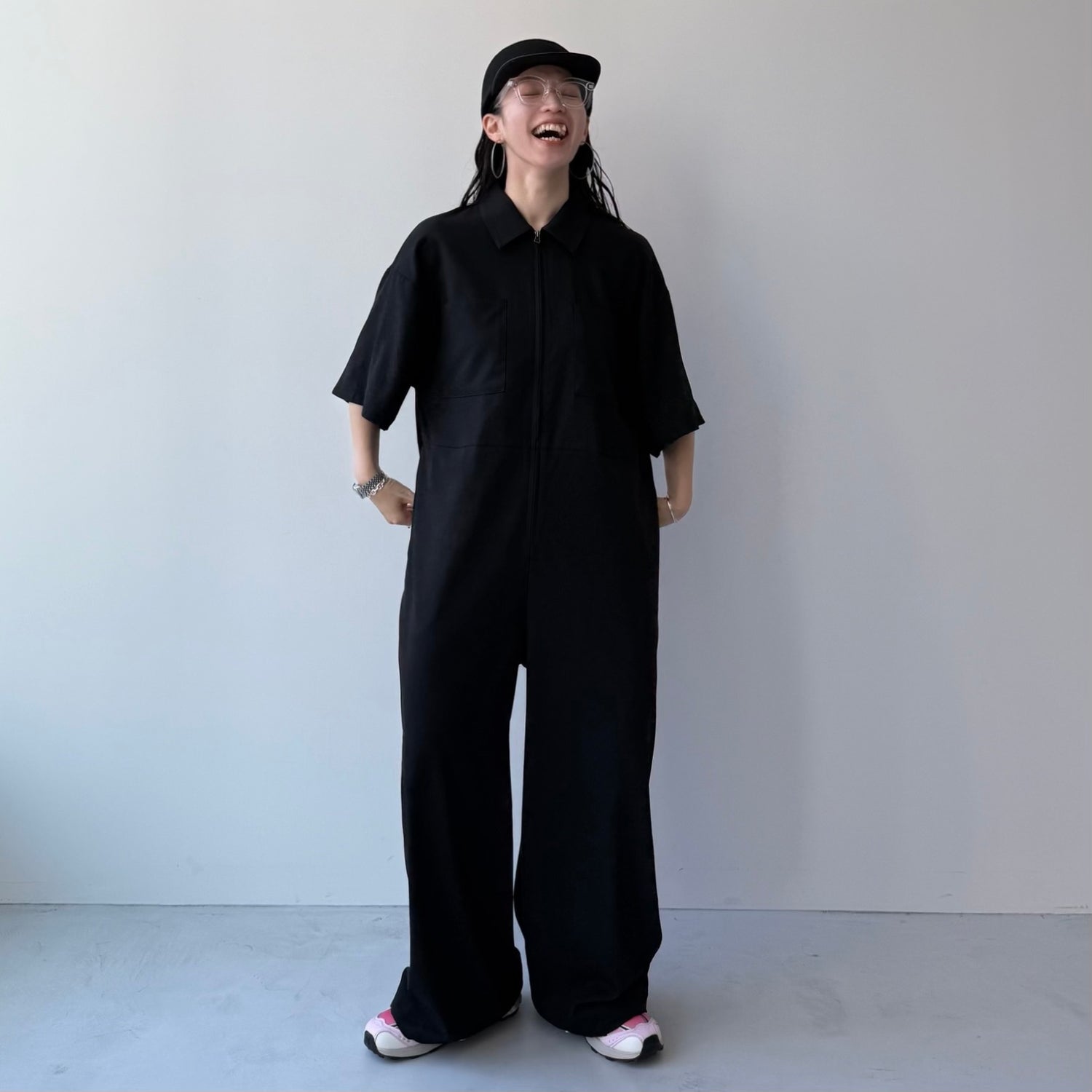 half sleeve zip all in one / black [2size]