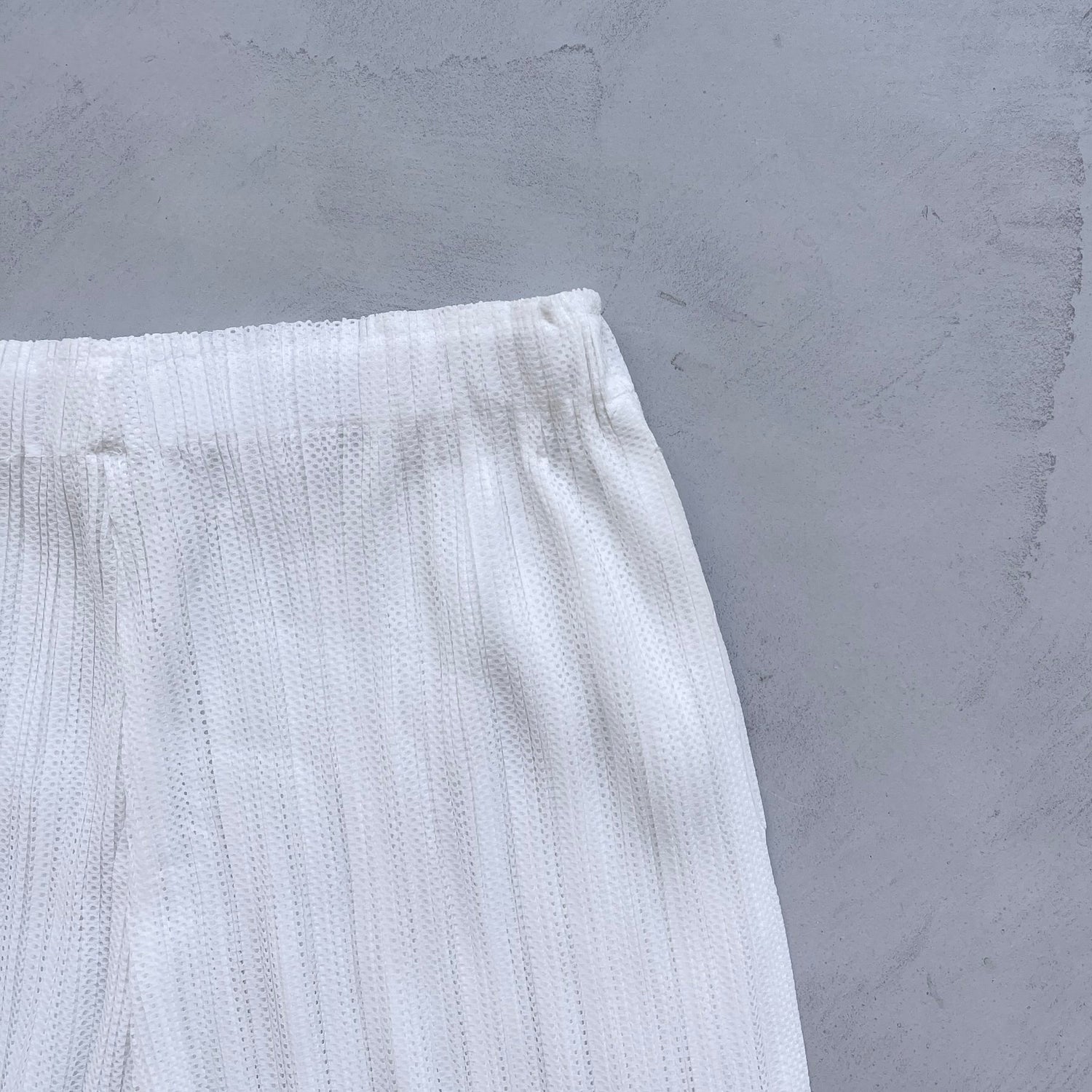 【SAMPLE】pleats sheer slit pants / ivory