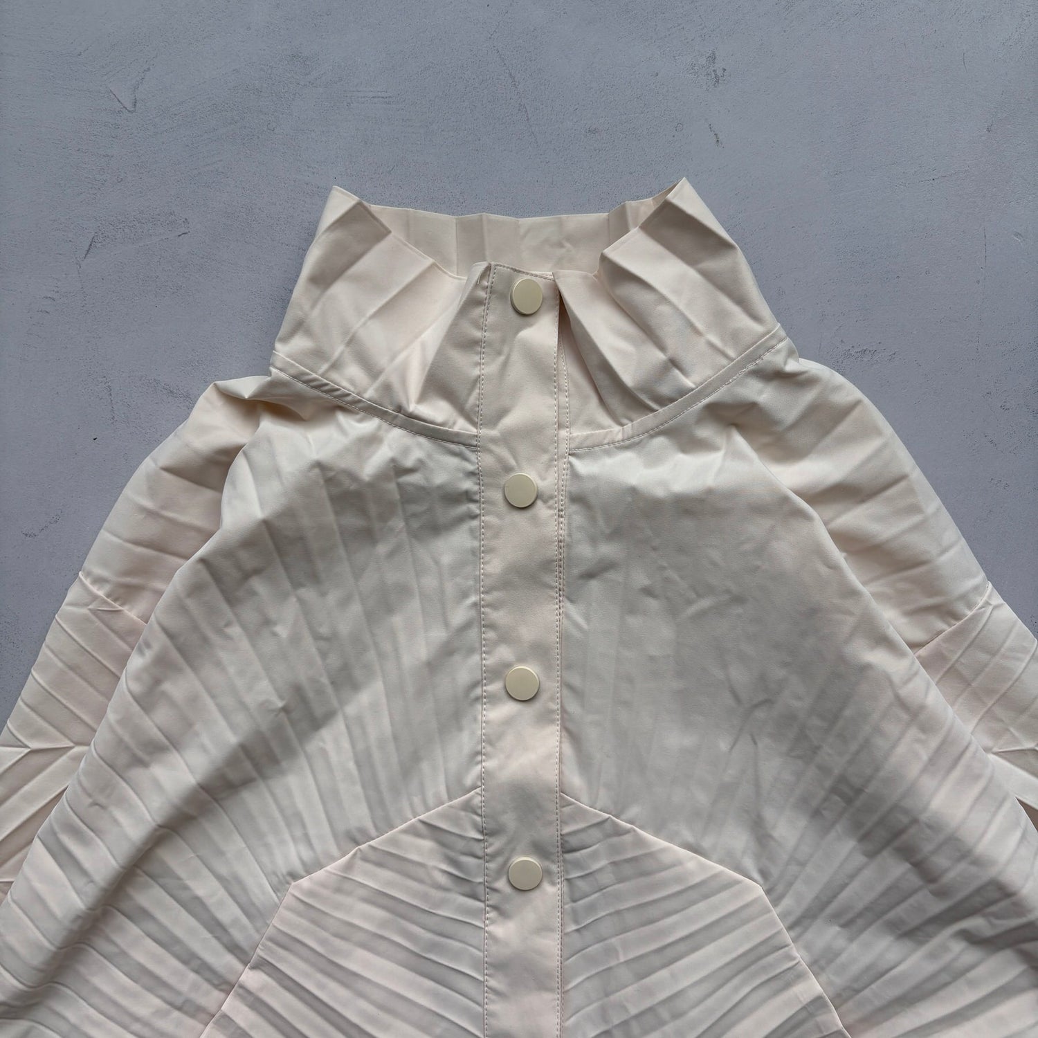 【SAMPLE】unique pleats blouson / ivory
