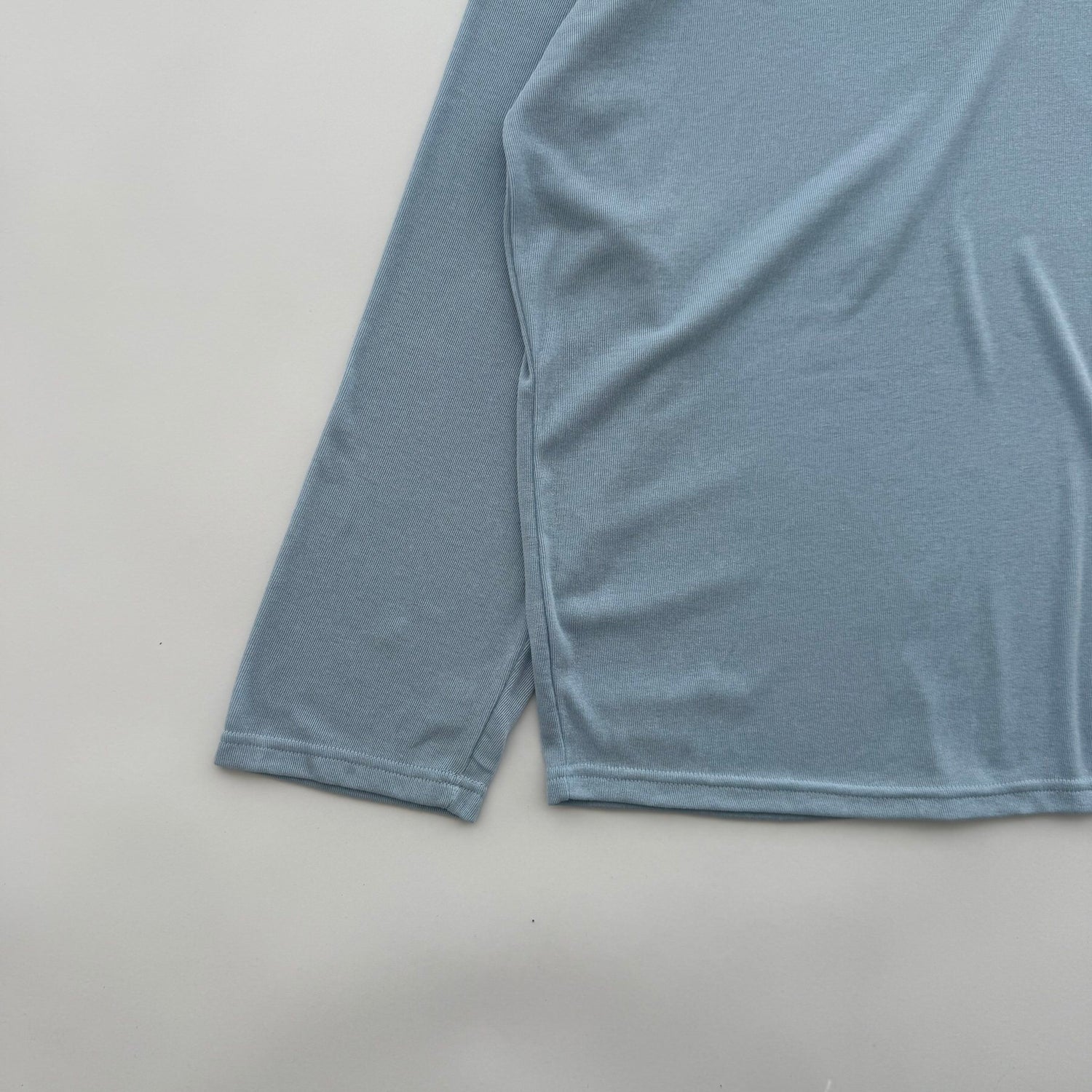 【SAMPLE】softy touch button tee / blue