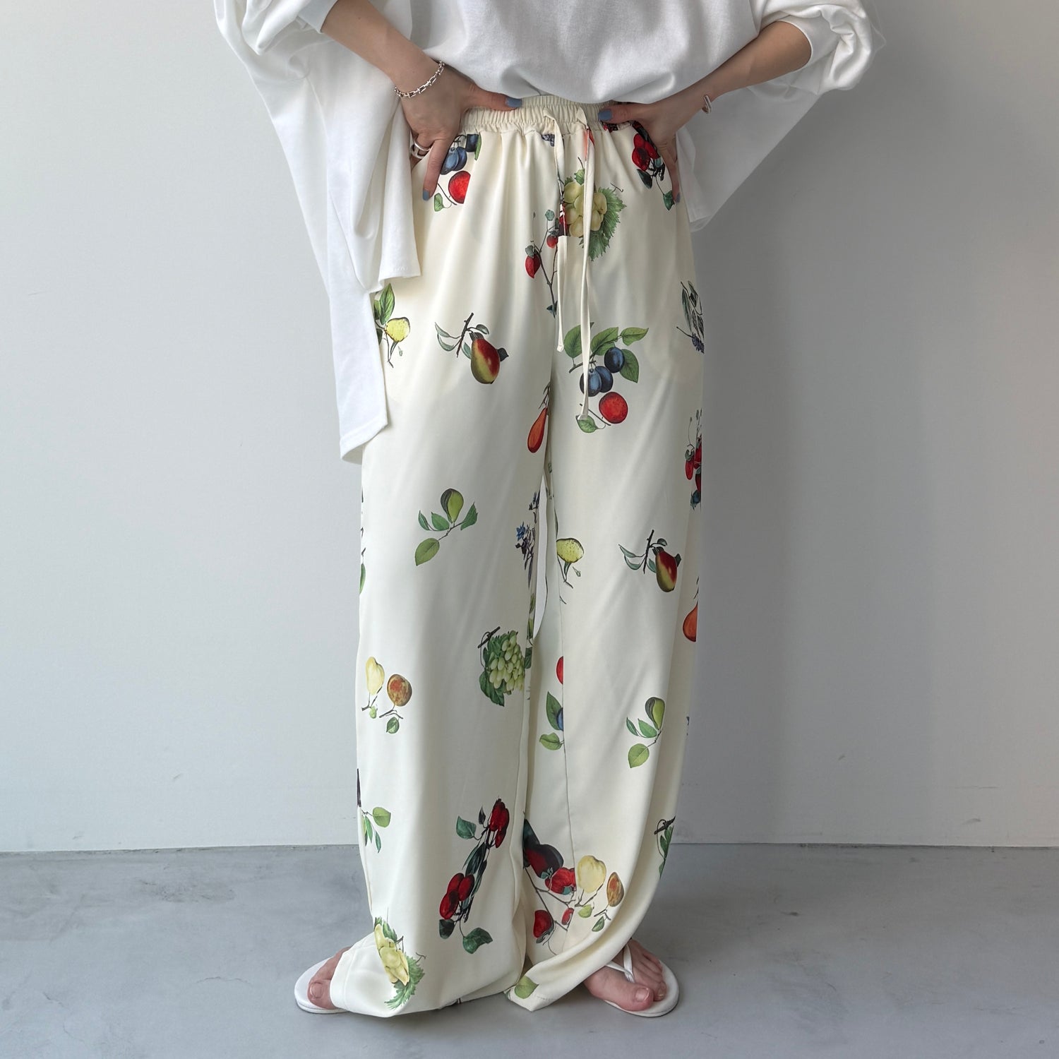 fruity pants / ivory
