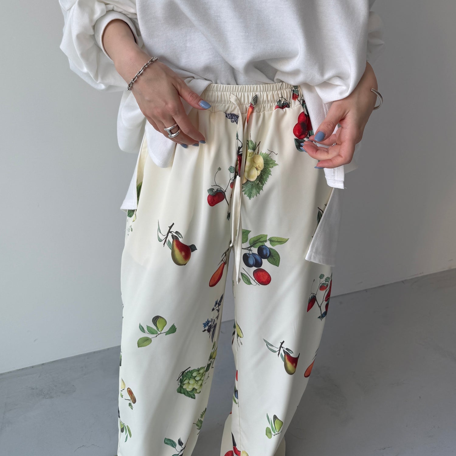fruity pants / ivory