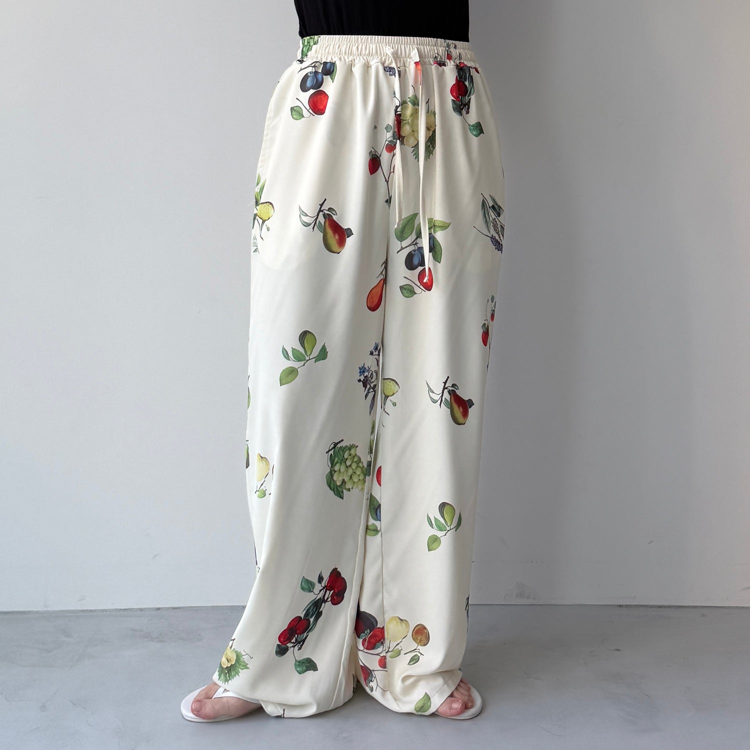 fruity pants / ivory