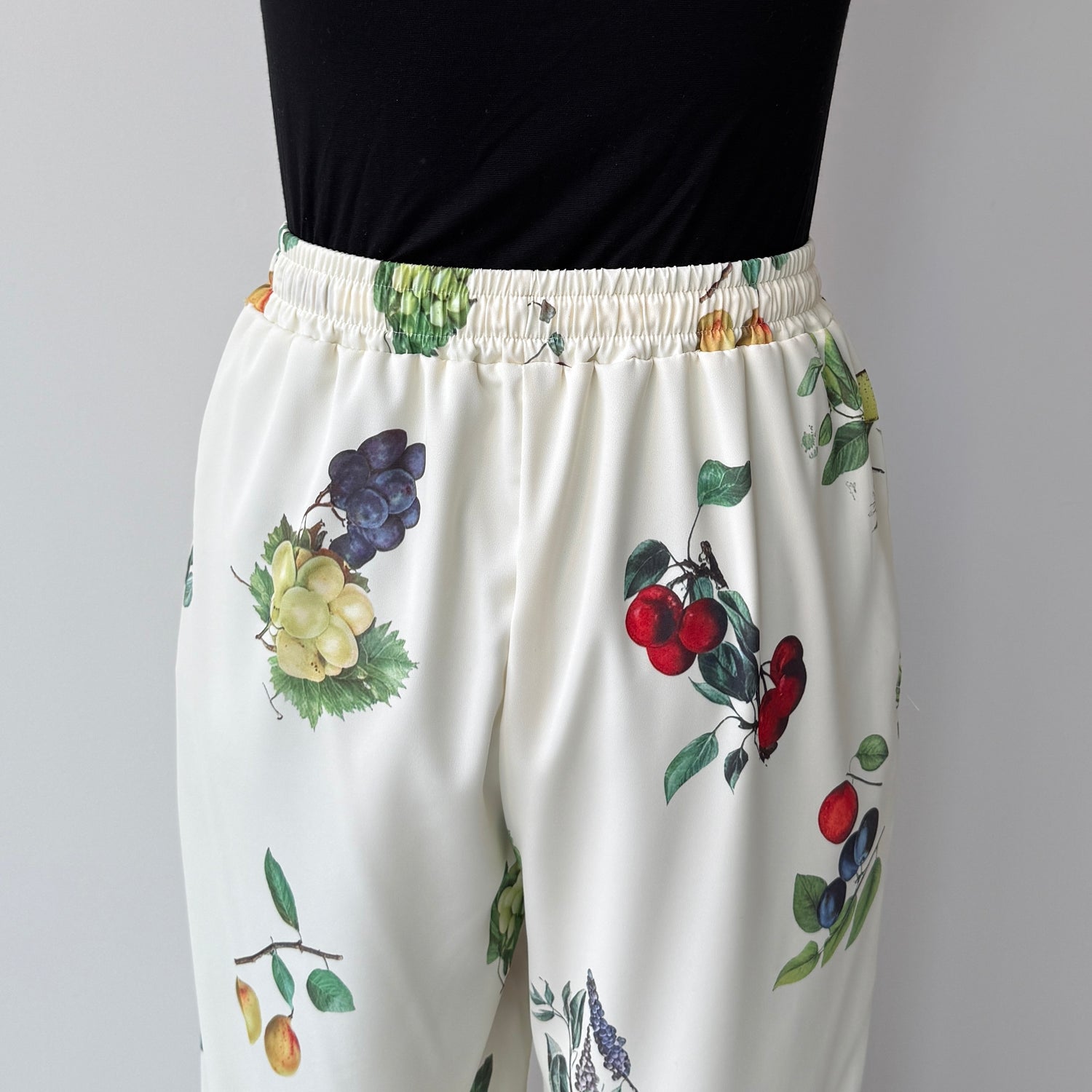 fruity pants / ivory