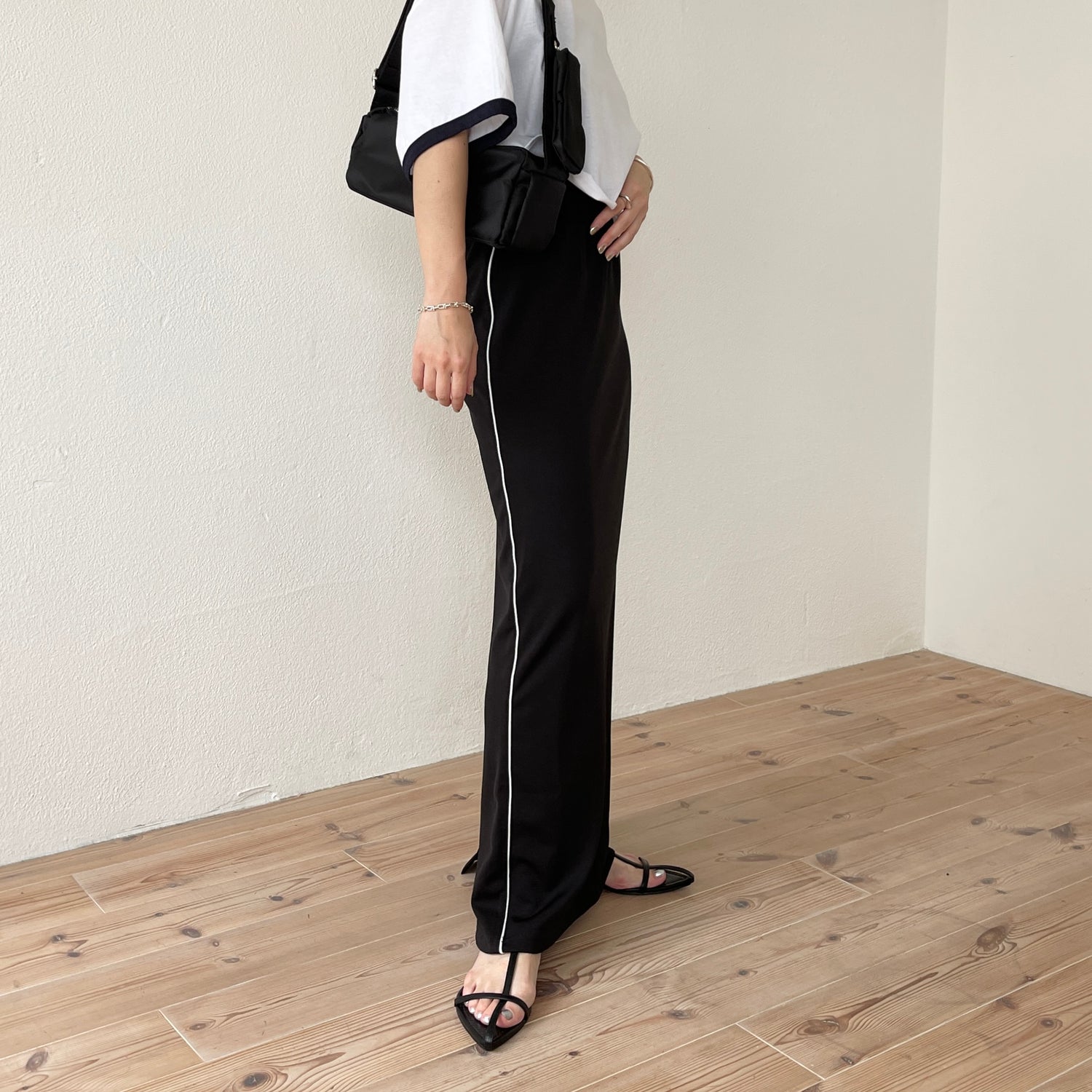 side line stretch skirt / black