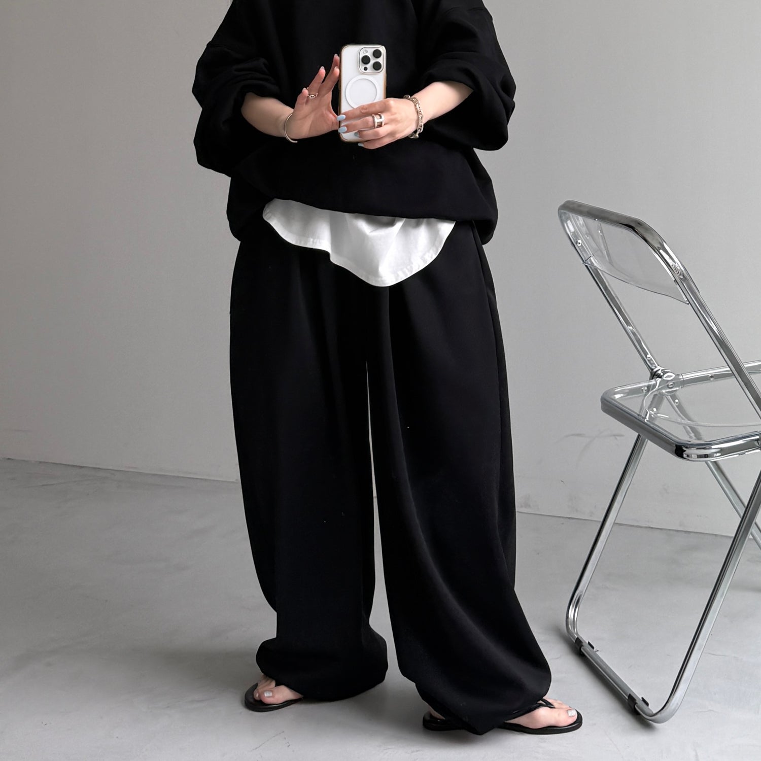 super loose sweat pants / black