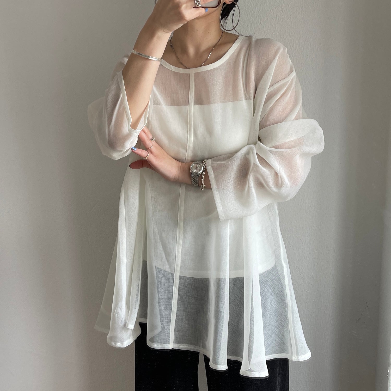 over size sheer flare tops / ivory