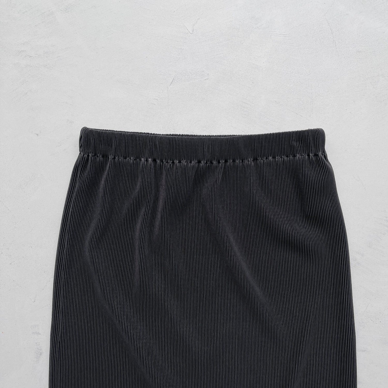 daily daily super stretch pleats skirt / charcoal [FREE or LONG]