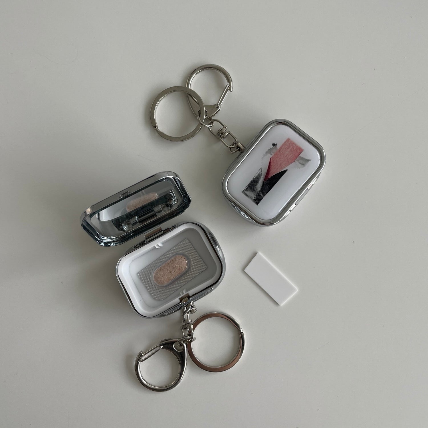 pill case / chewing gum