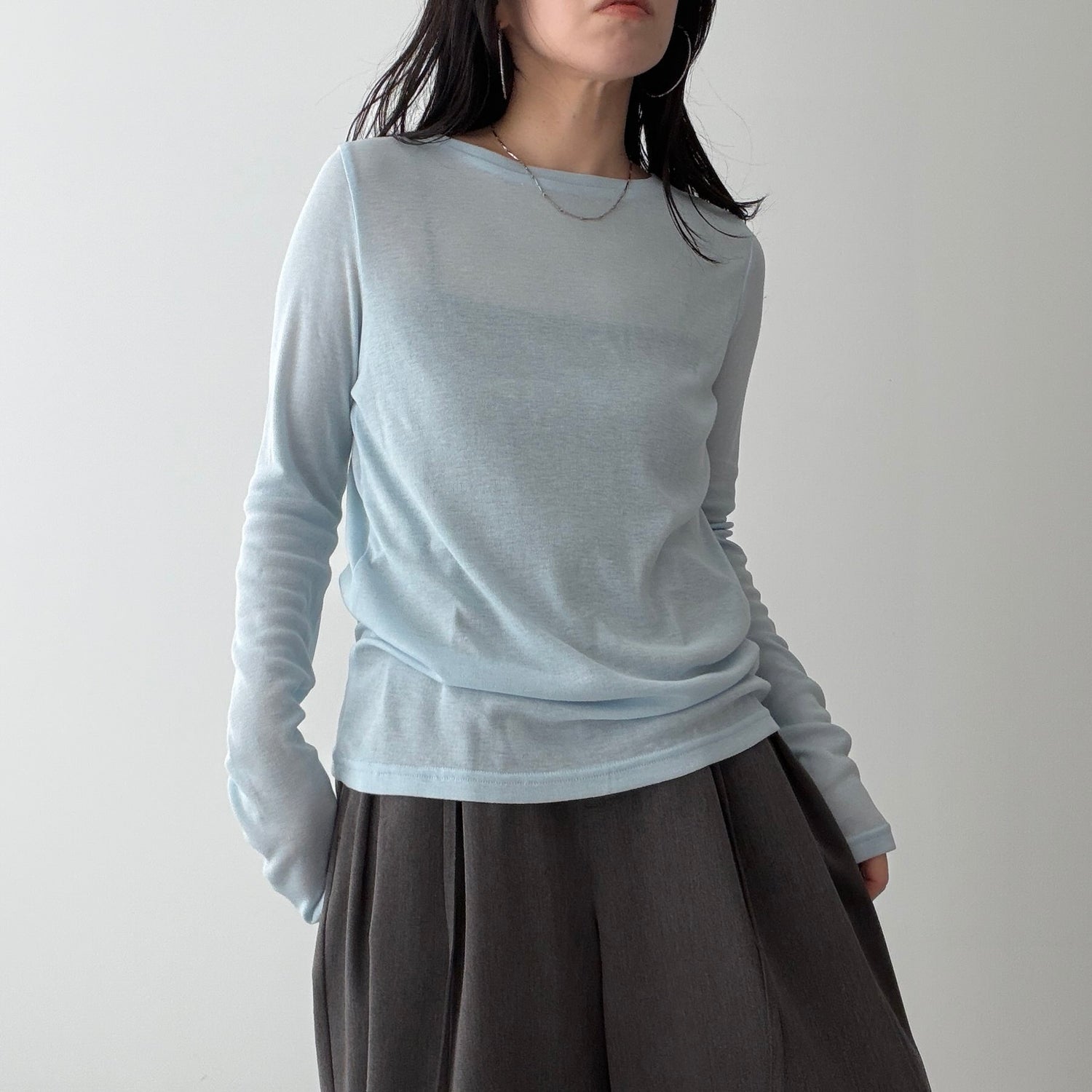 KASANE sheer tee / light blue
