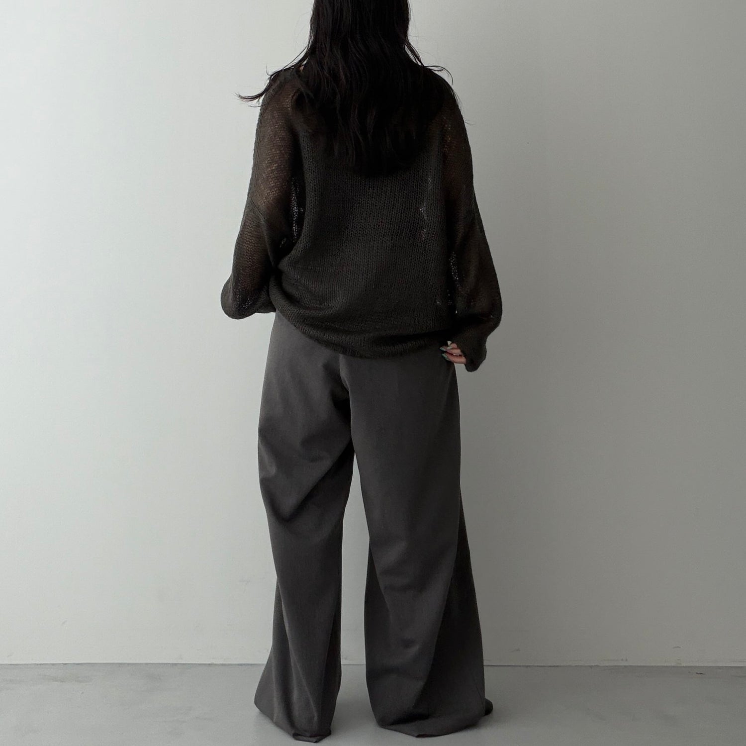cinnamon mesh knit / charcoal