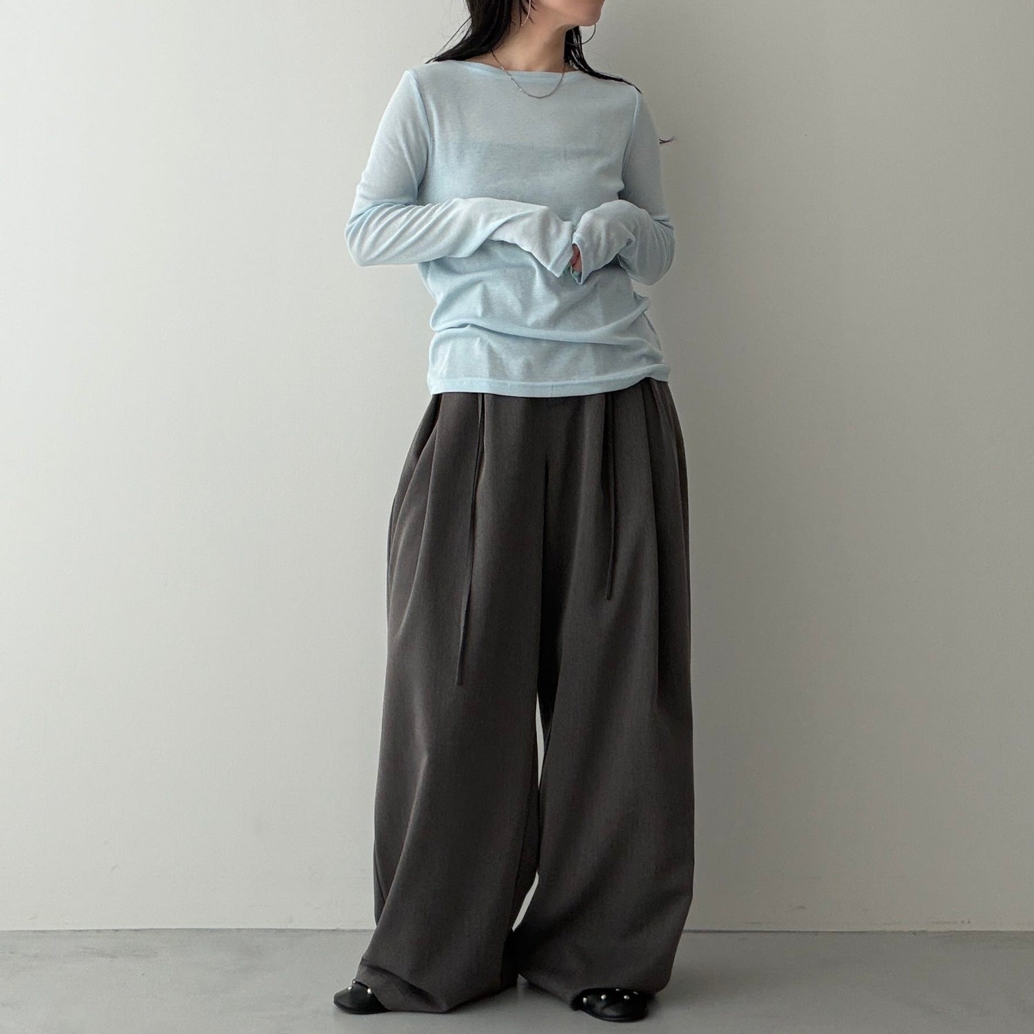 KASANE sheer tee / light blue