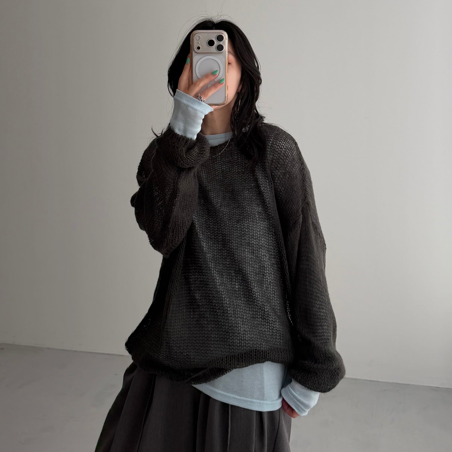 KASANE sheer tee / light blue