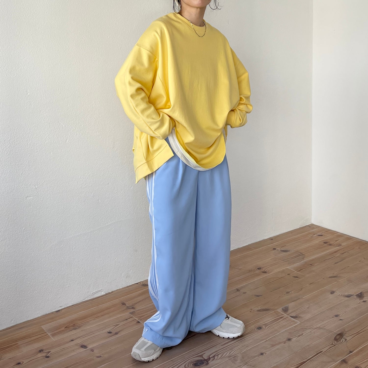 side line track pants / sky blue