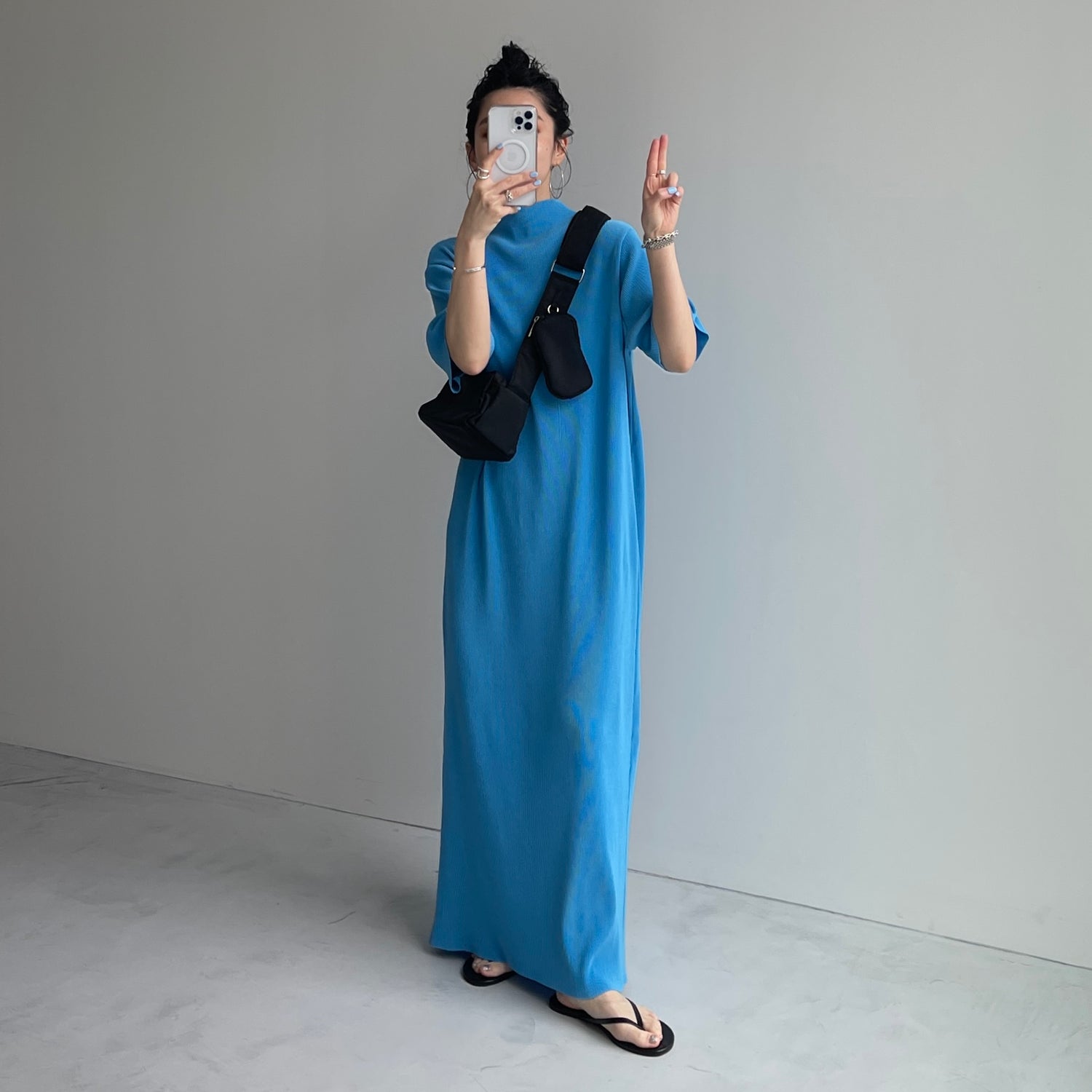 daily daily super stretch pleats one piece / blue [半袖 FREE or LONG]