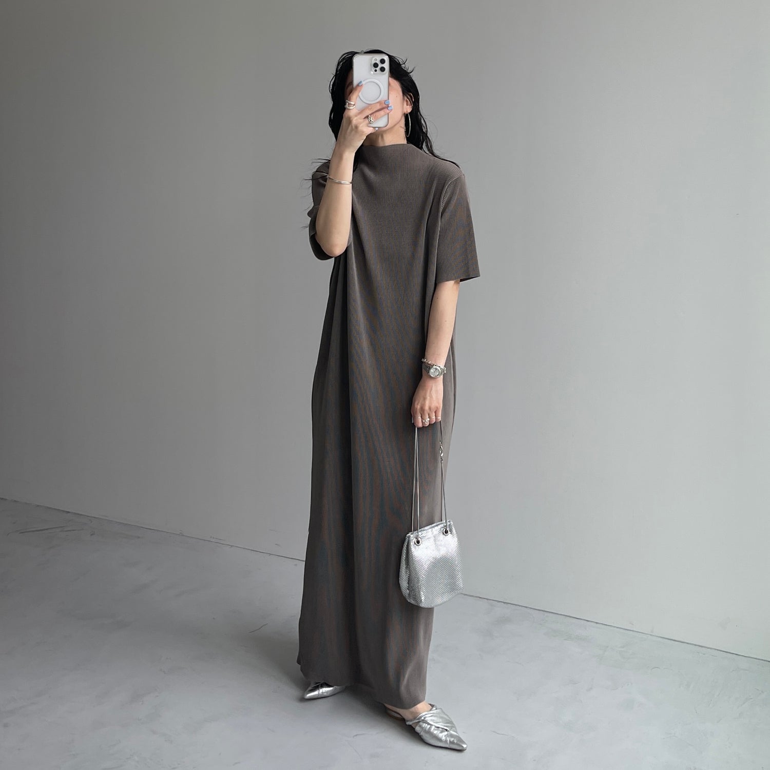 daily daily super stretch pleats one piece / ash gray [半袖 FREE or LONG]