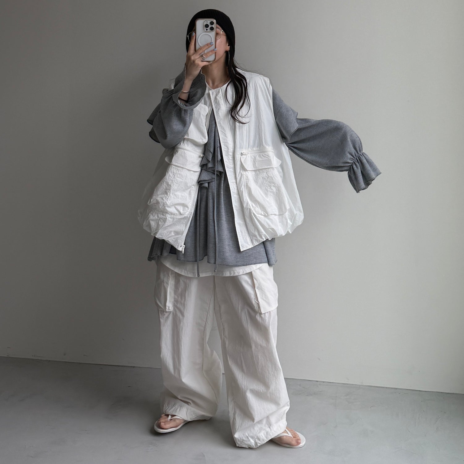 9pockets buddy vest / white