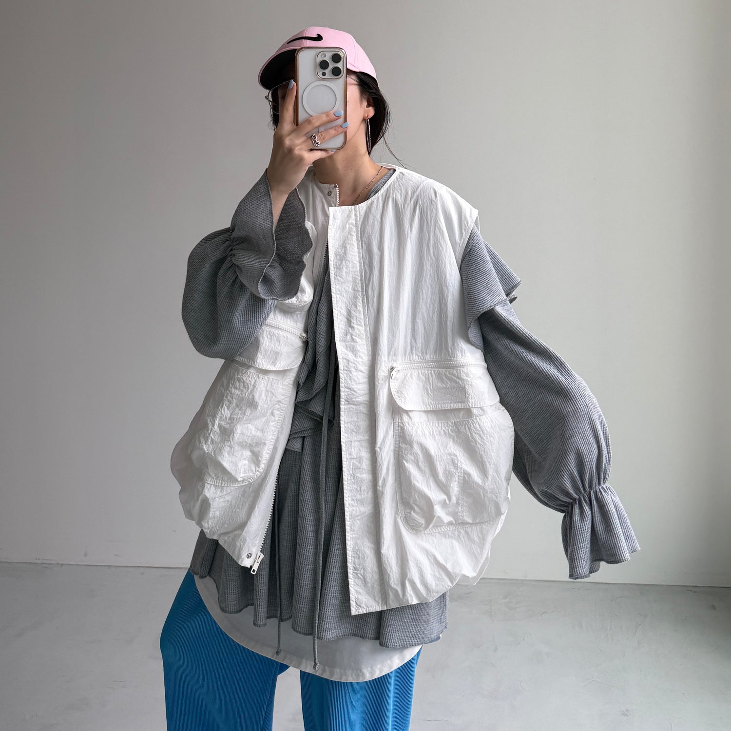 9pockets buddy vest / white