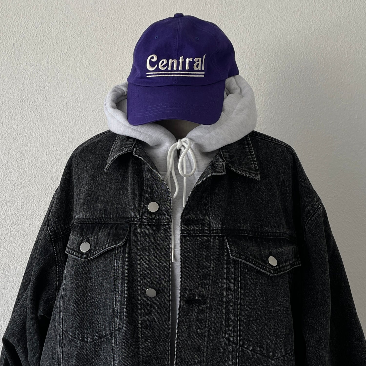 perfect silhouette buddy denim jacket / black