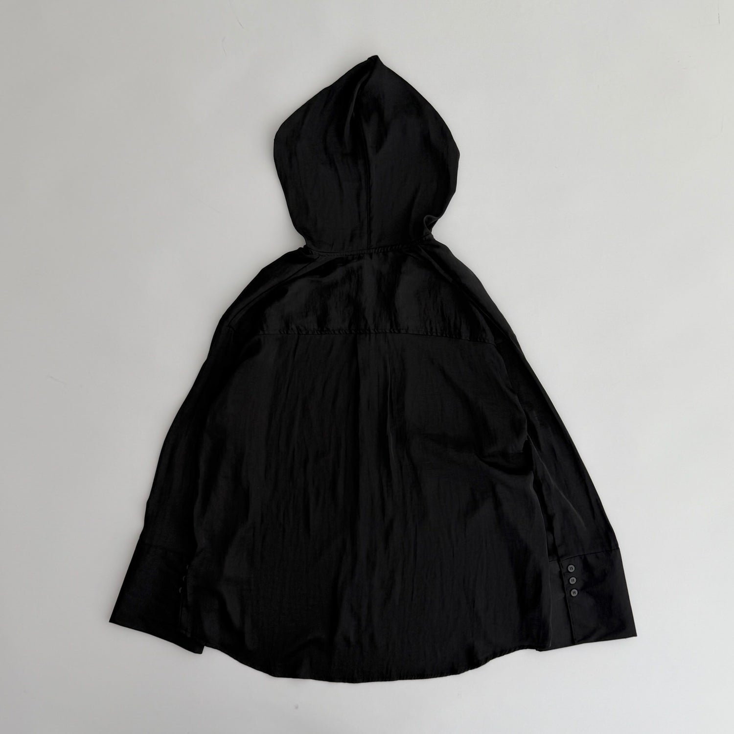 rayon hooded shirt / black