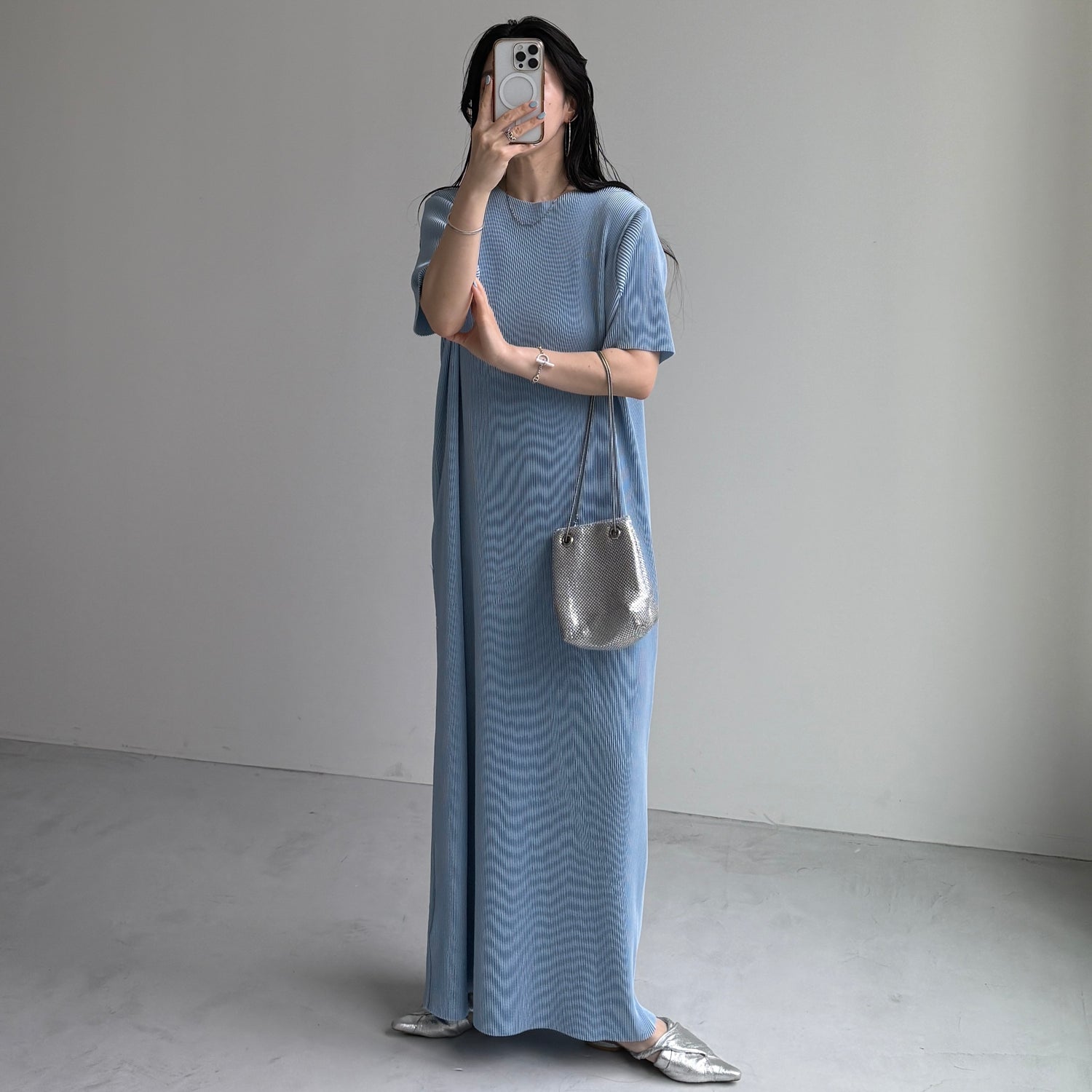 daily daily super stretch crew neck pleats one piece / light blue [半袖 FREE or LONG]