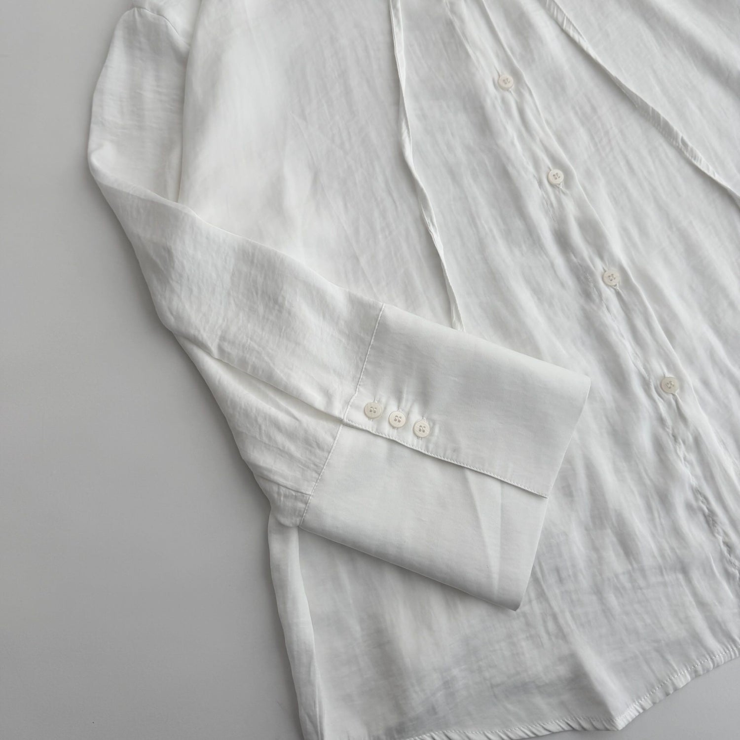 rayon hooded shirt / white