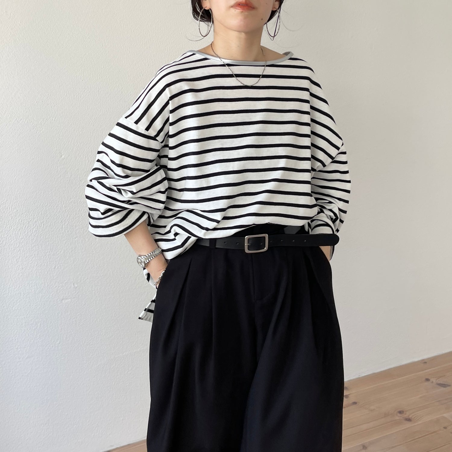 wide sleeve over size border tee / clear black×silver