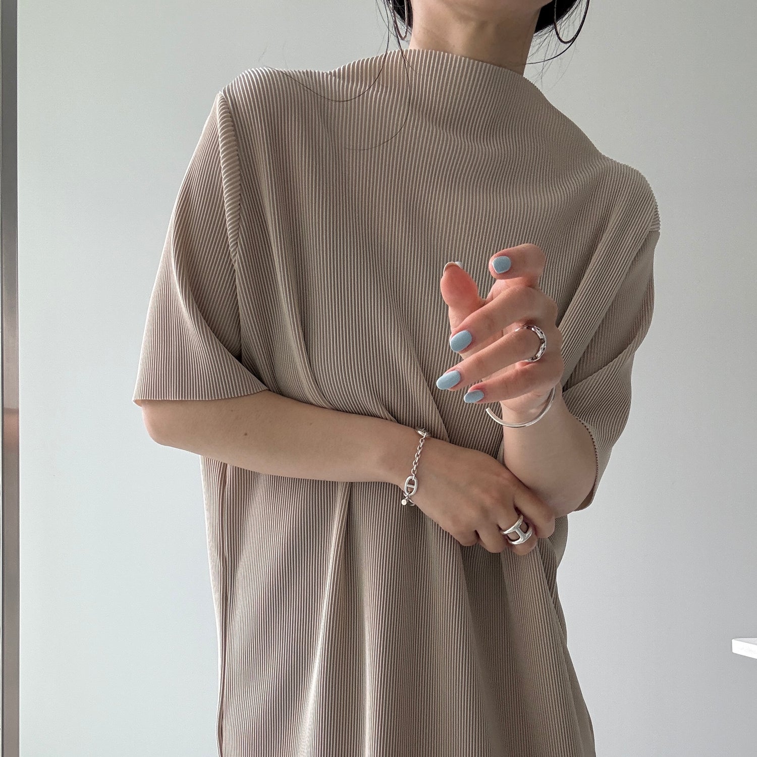 daily daily super stretch pleats one piece / ivory [半袖 FREE or LONG]