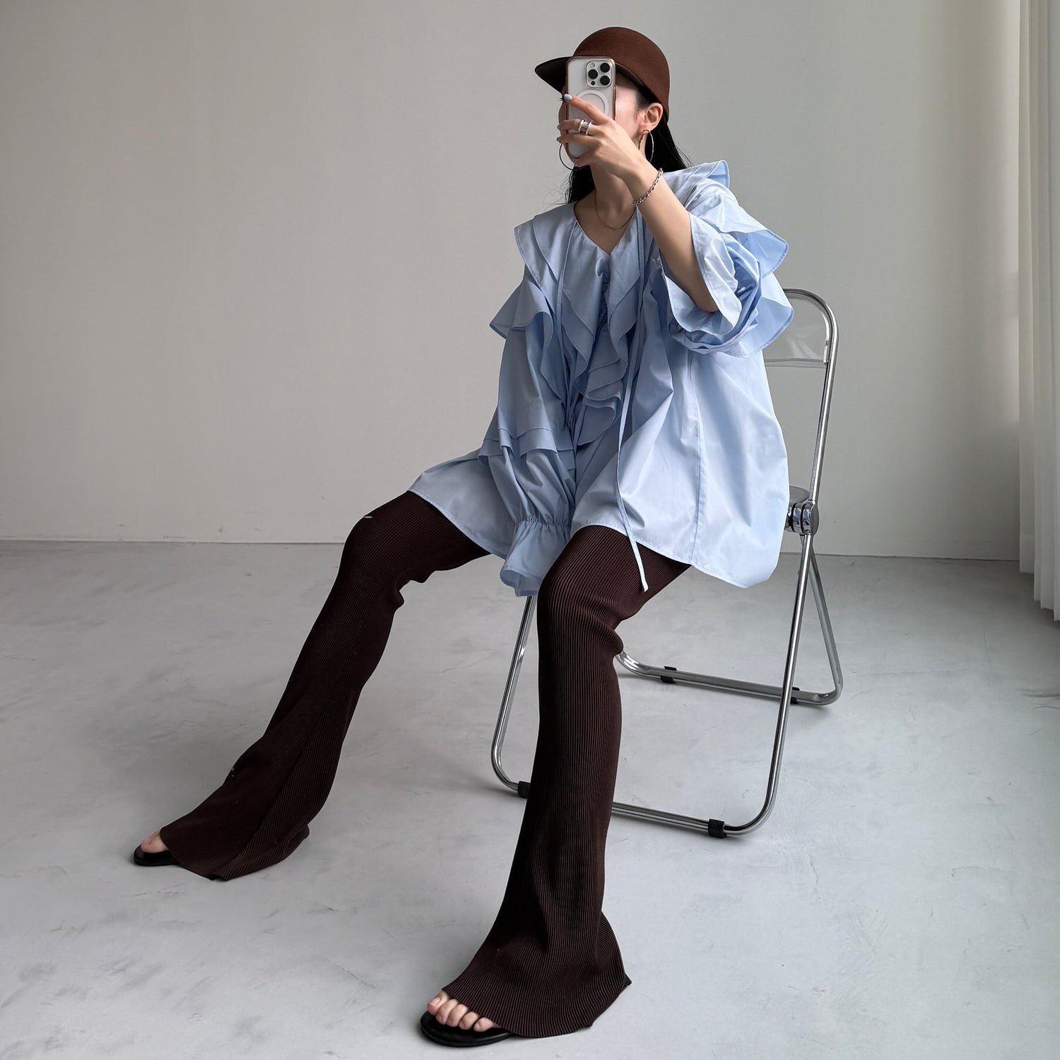 【公式サイト限定カラー】daily daily super stretch pleats flare pants / brown