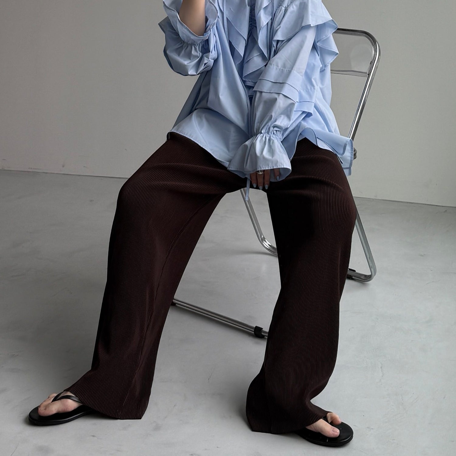 【公式サイト限定カラー】daily daily super stretch pleats wide pants / brown